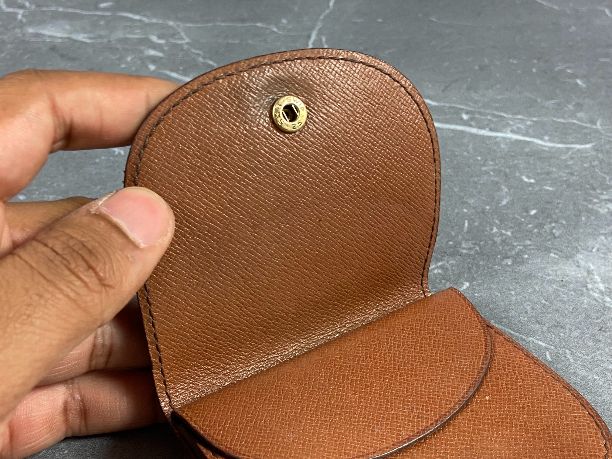 Louis Vuitton Coin Wallet Gousset Monogram Canvas