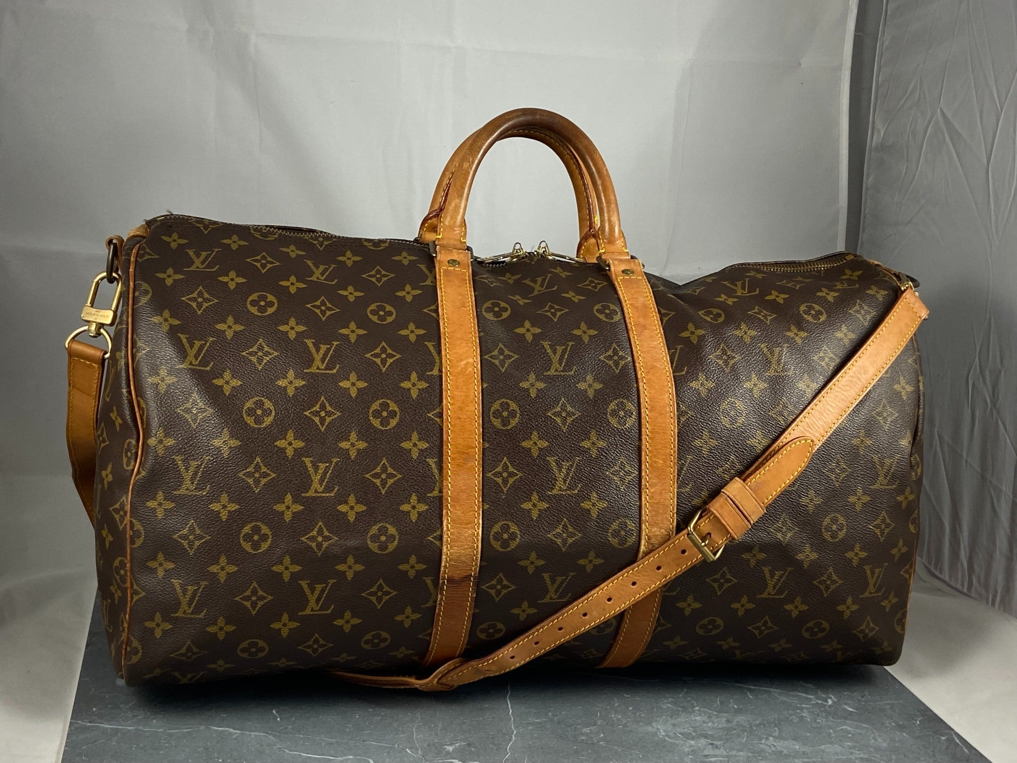 Louis Vuitton Keepall 55 Bandoulière Monogram Canvas