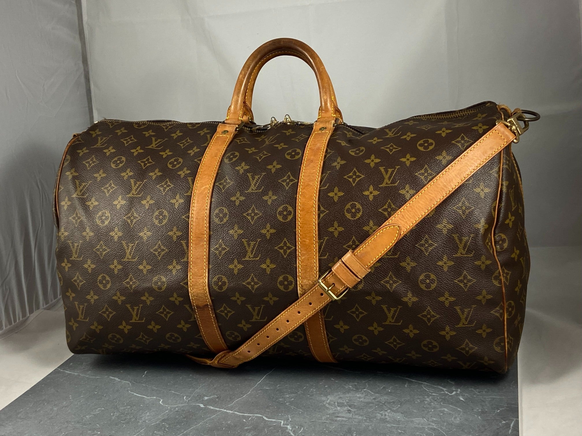 Louis Vuitton Keepall 55 Bandoulière Monogram Canvas