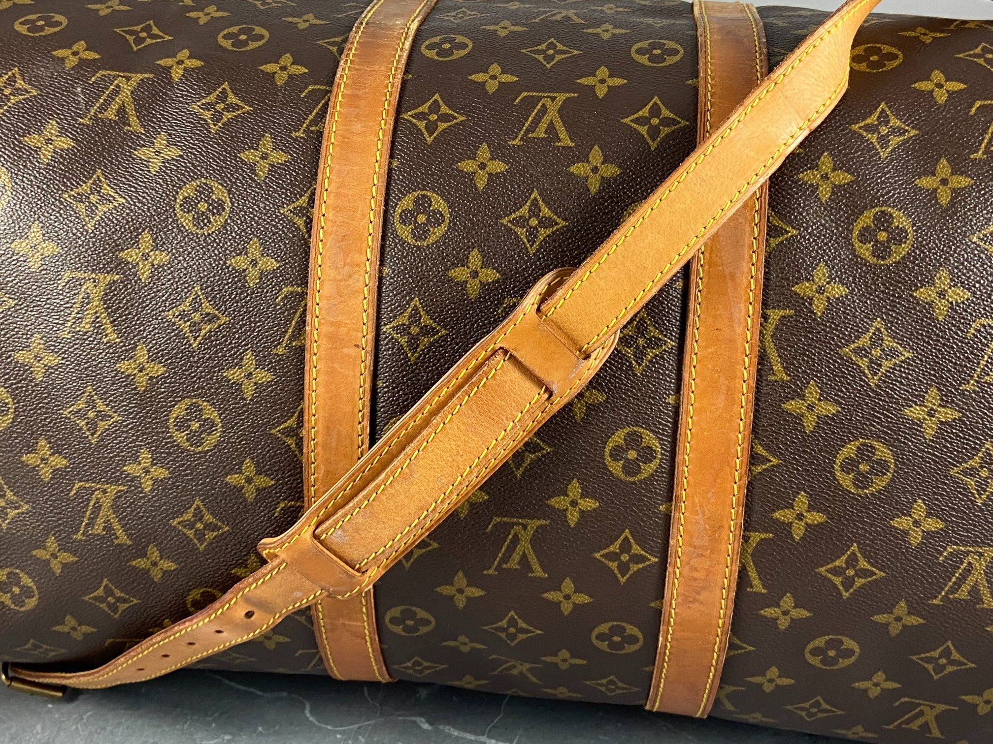 Louis Vuitton Keepall 55 Bandoulière Monogram Canvas