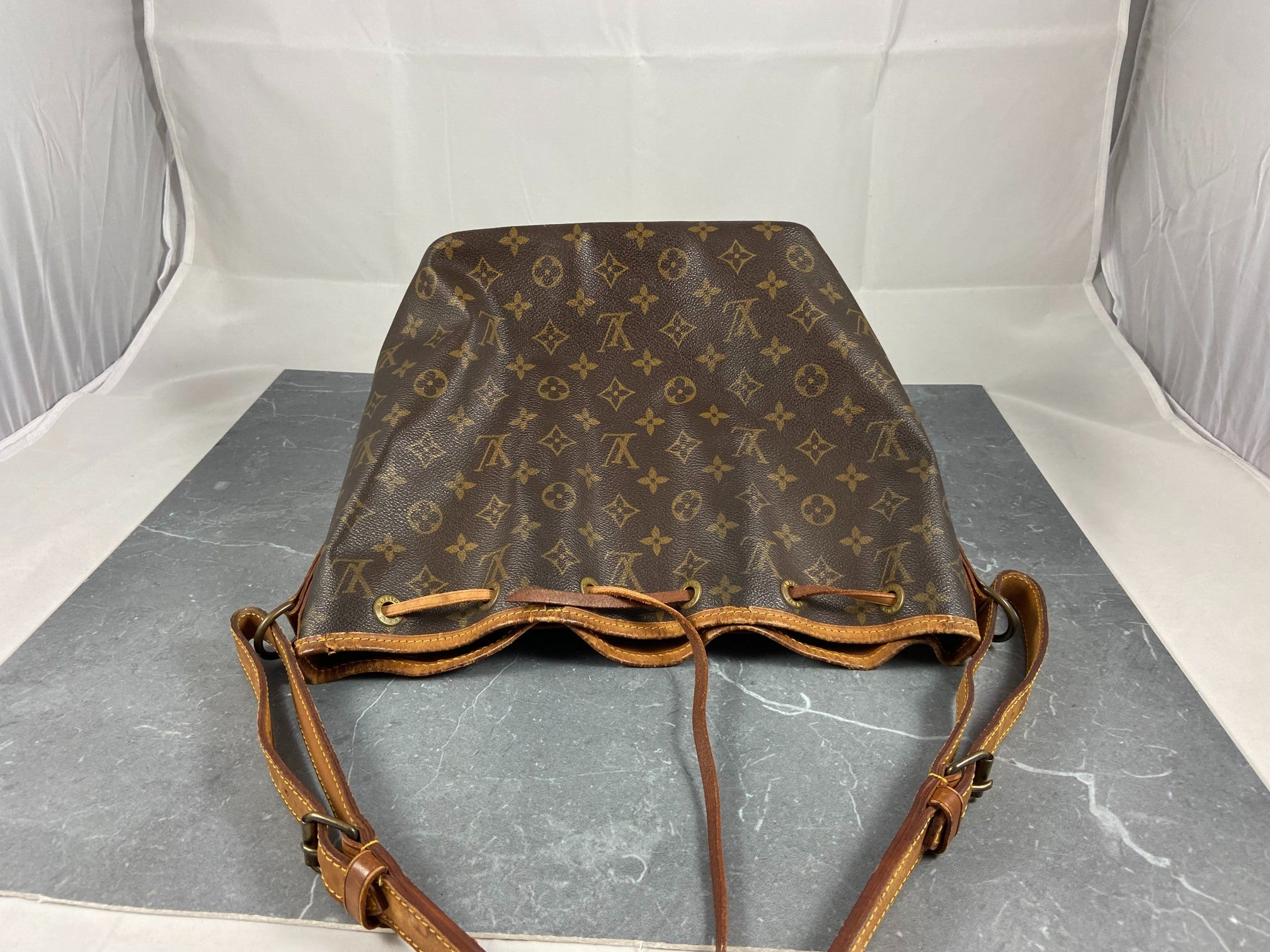 Louis Vuitton Sac Noé Petit Monogram Canvas