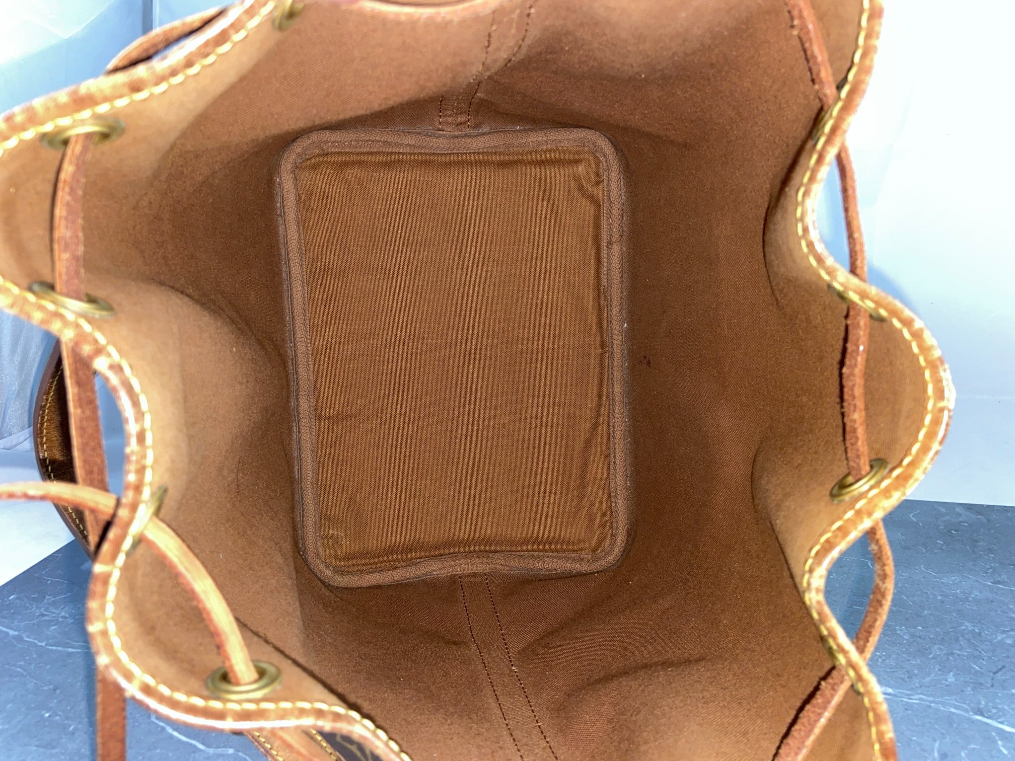 Louis Vuitton Sac Noé Petit Monogram Canvas