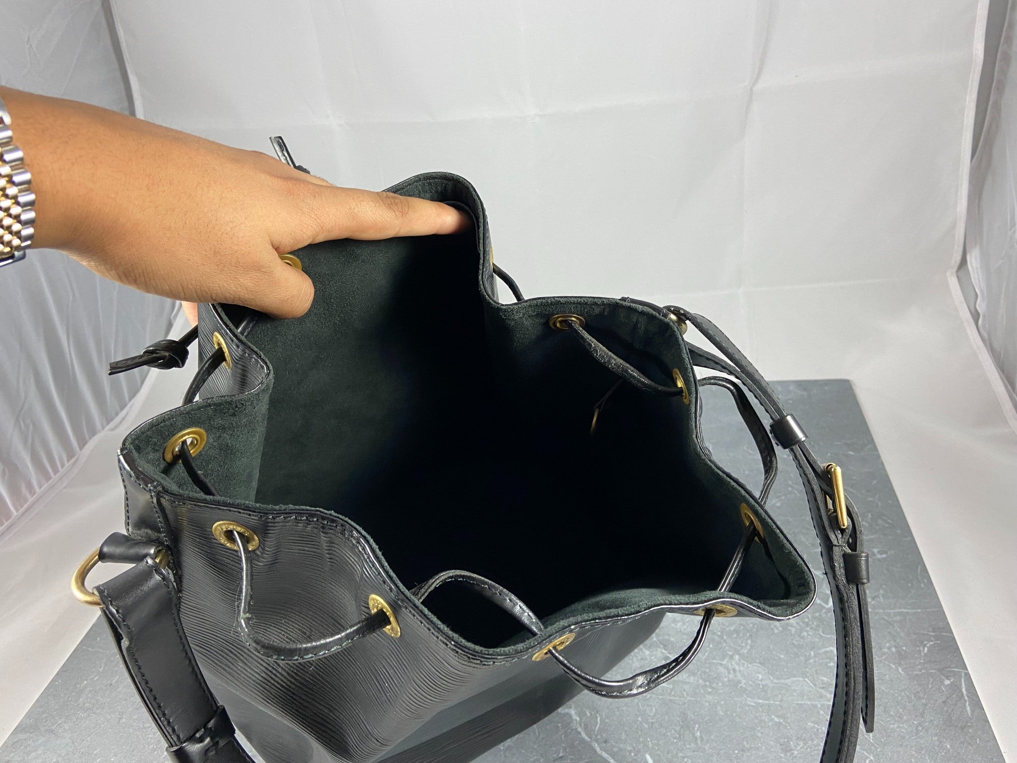 Louis Vuitton Sac Noé Petit Black Epi Leather