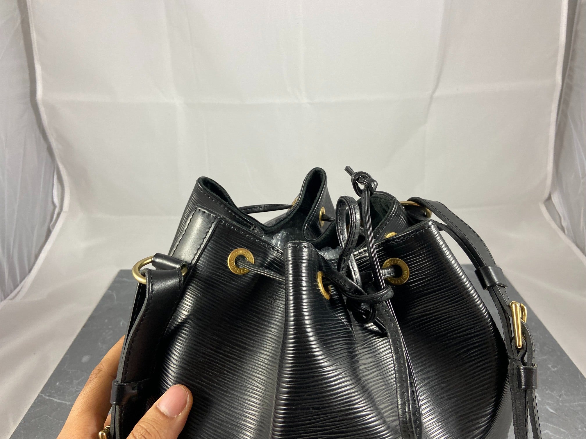 Louis Vuitton Sac Noé Petit Black Epi Leather