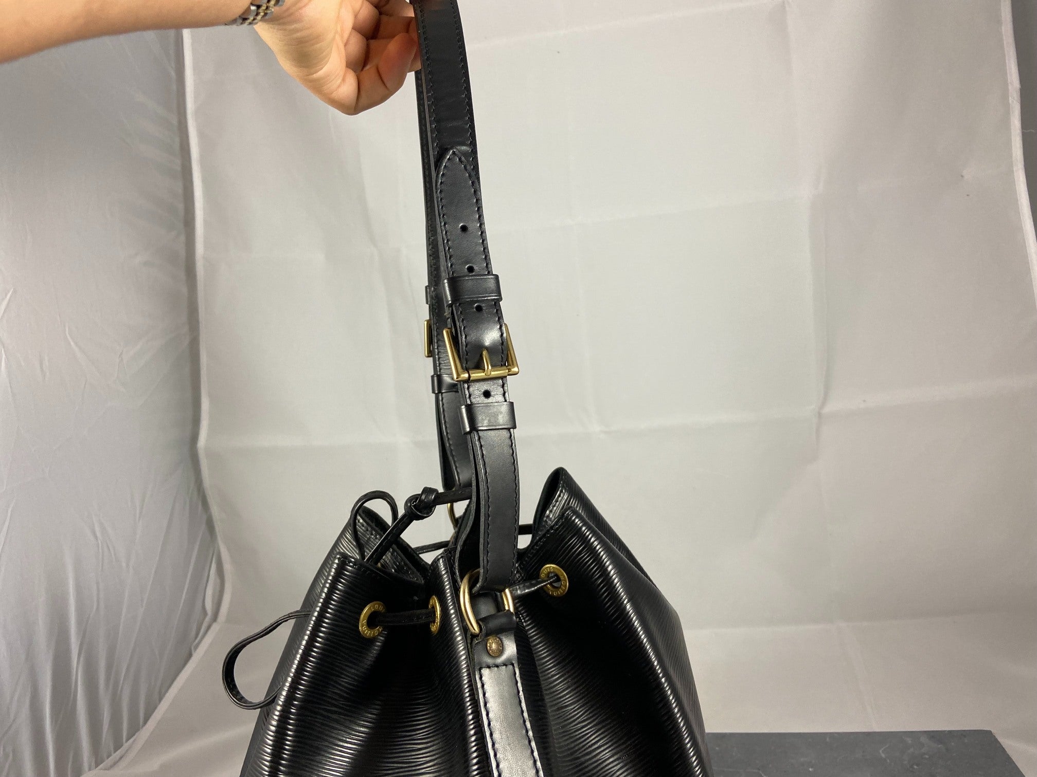 Louis Vuitton Sac Noé Petit Black Epi Leather