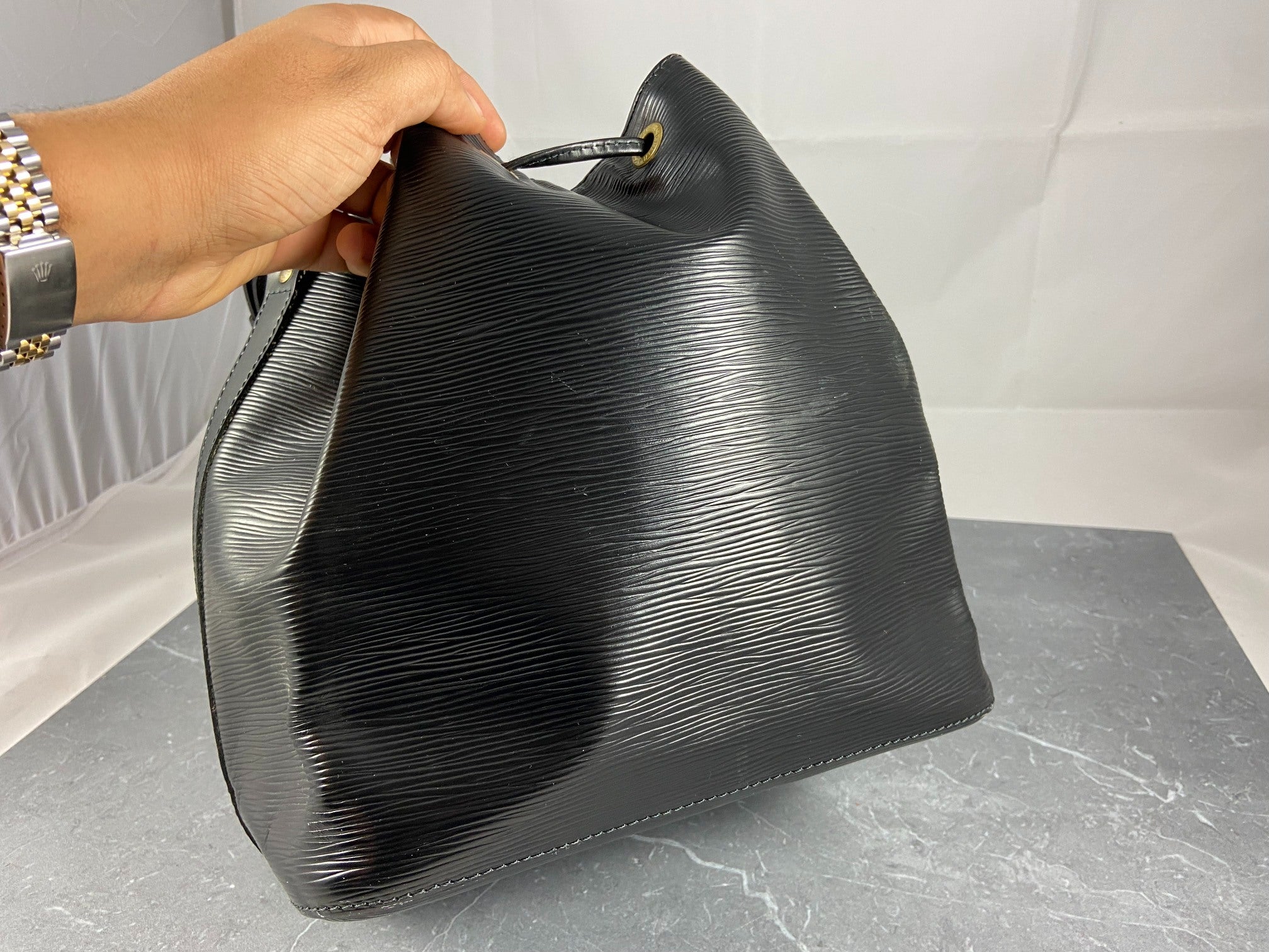 Louis Vuitton Sac Noé Petit Black Epi Leather