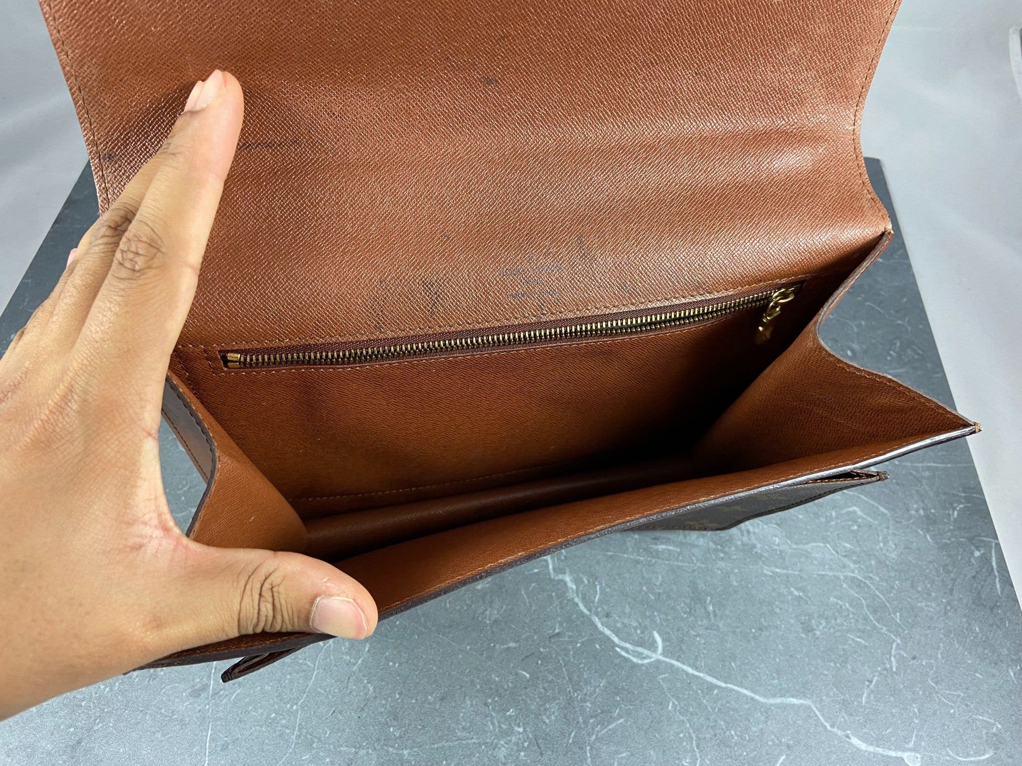 Louis Vuitton Monceau 28 Monogram Canvas