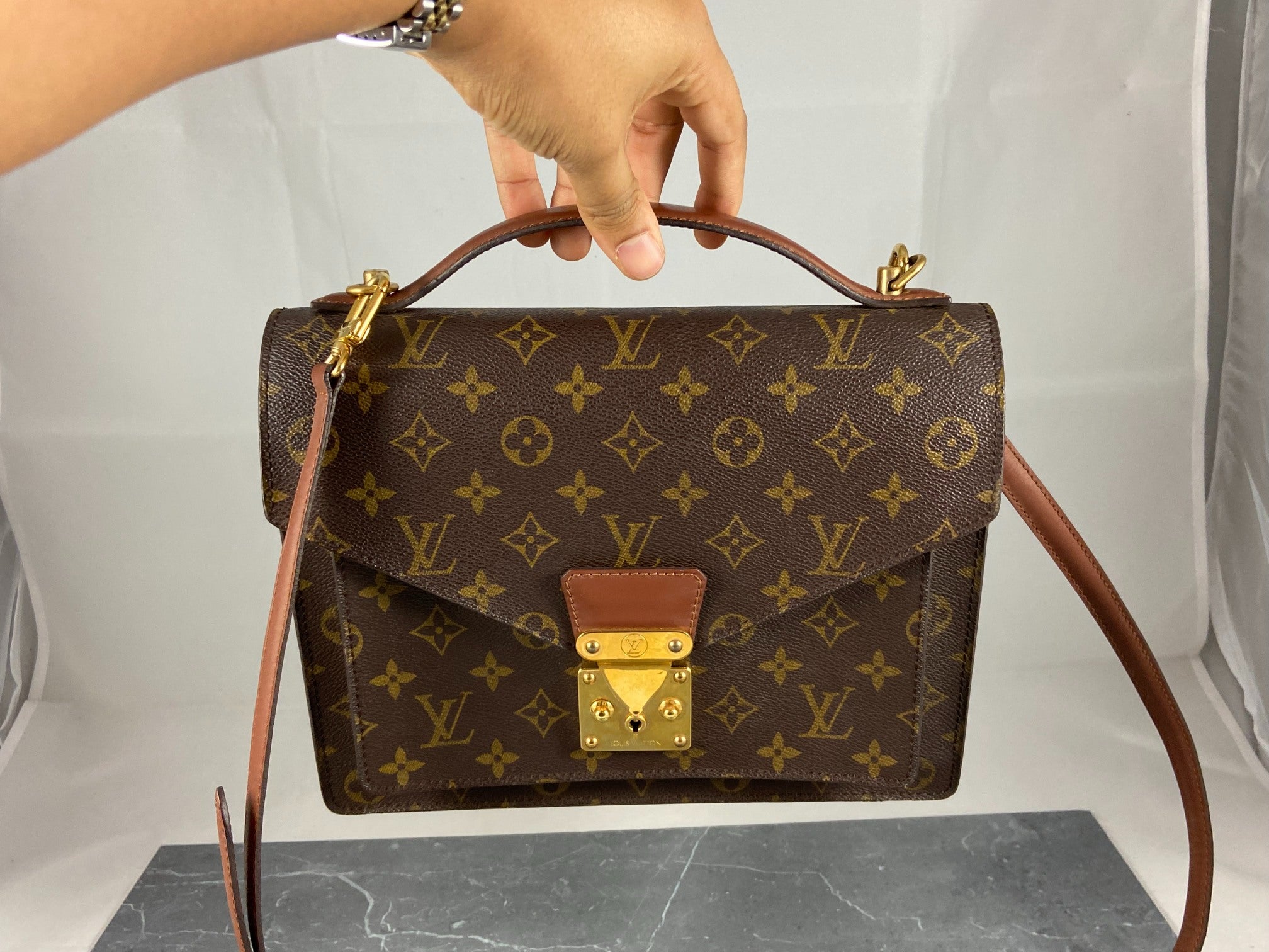 Louis Vuitton Monceau 28 Monogram Canvas