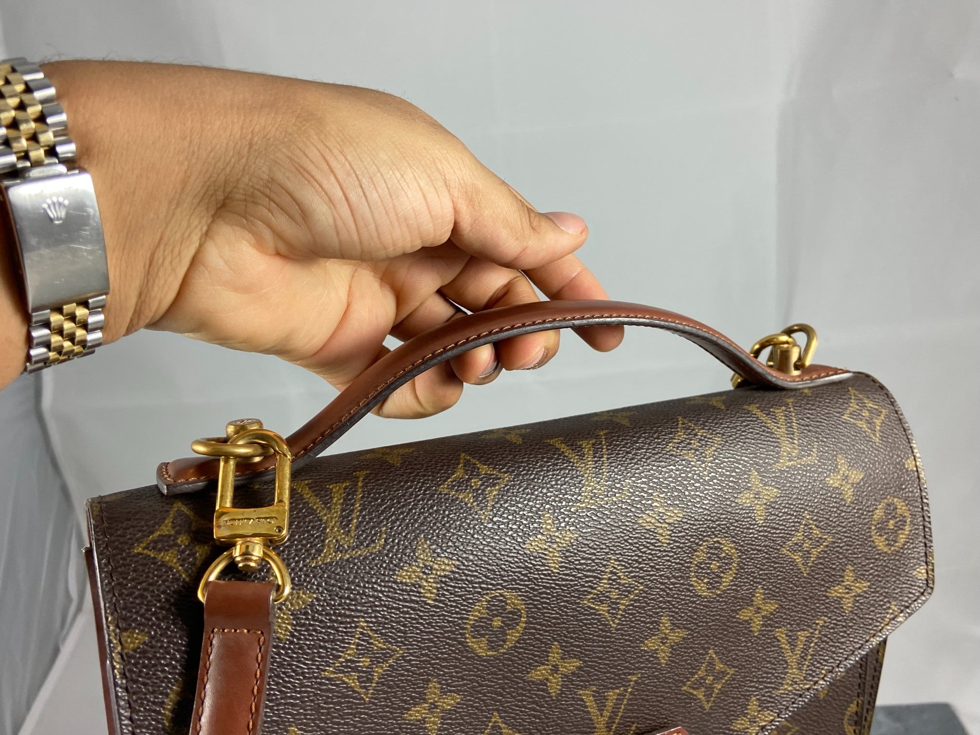 Louis Vuitton Monceau 28 Monogram Canvas