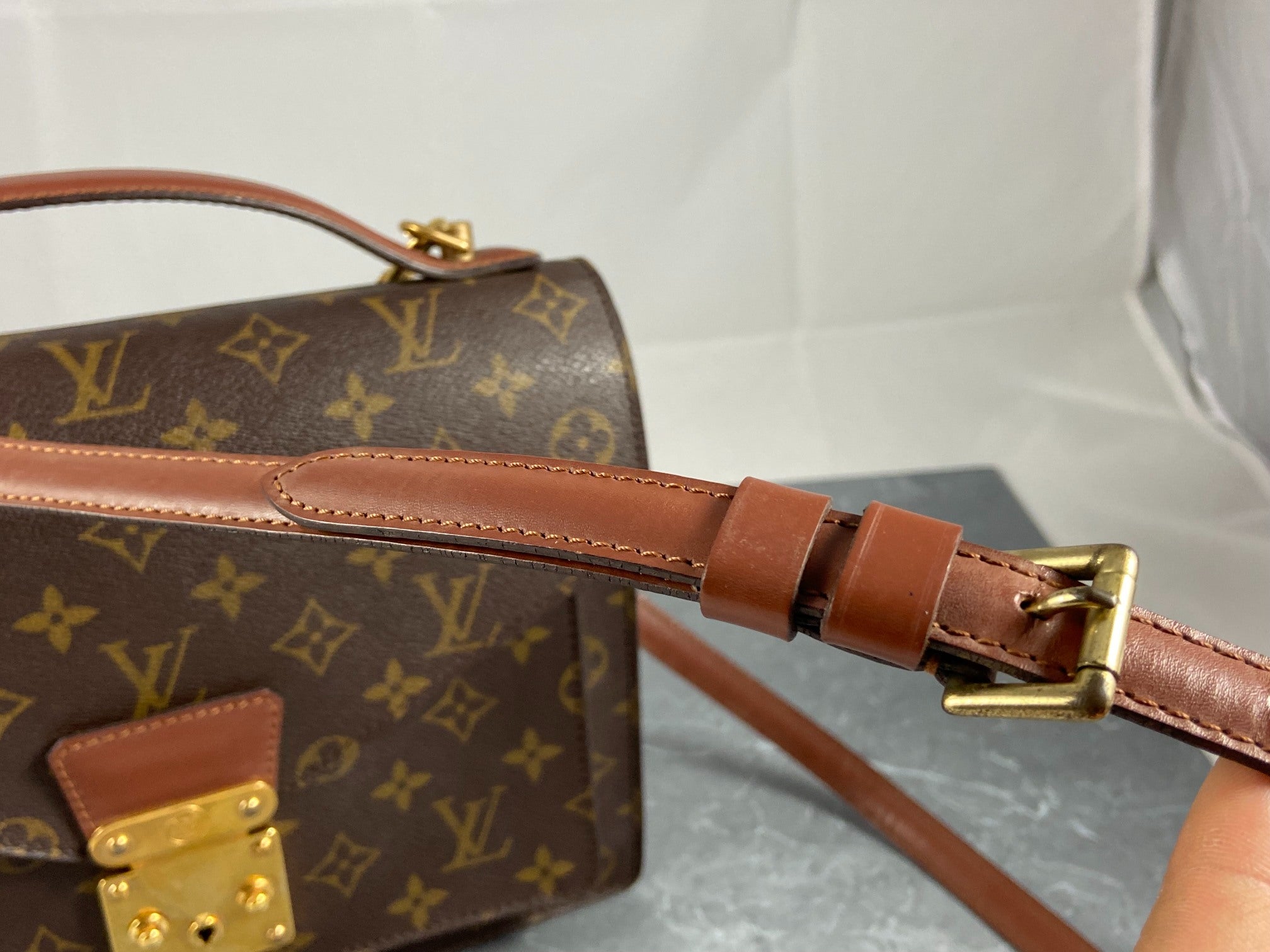 Louis Vuitton Monceau 28 Monogram Canvas