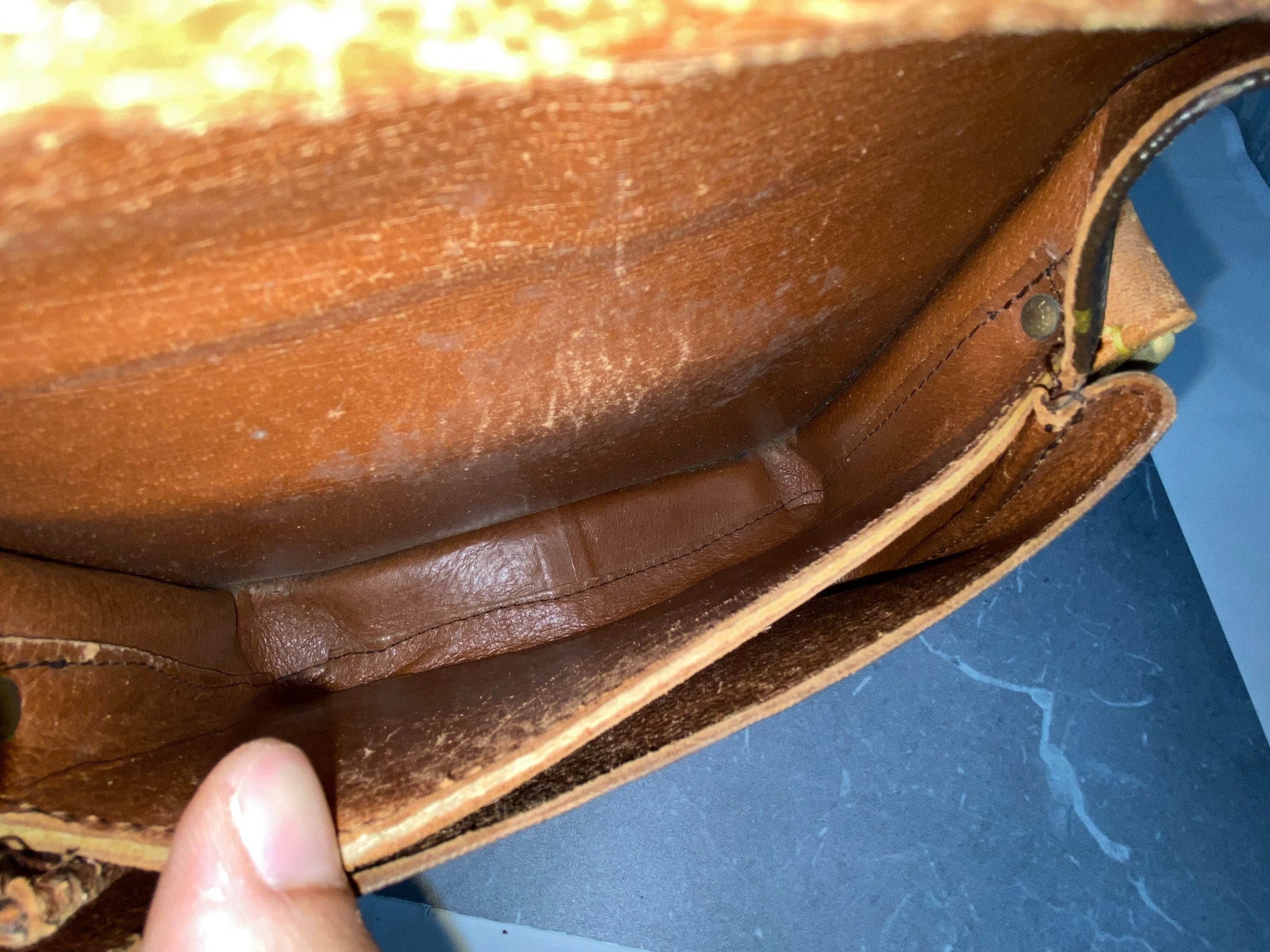 Louis Vuitton Cartouchière MM Shoulder Bag Monogram Canvas