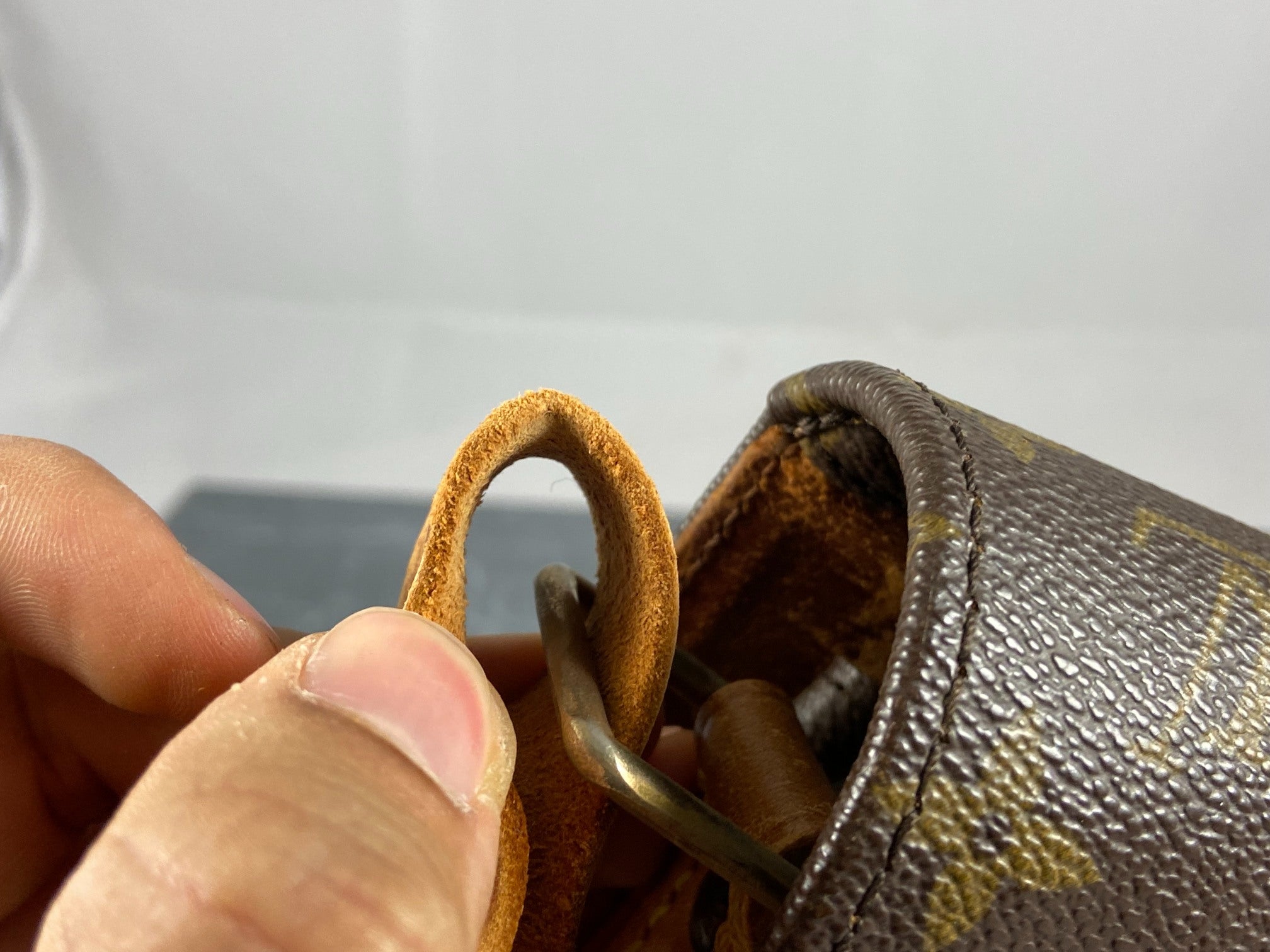 Louis Vuitton Cartouchière MM Shoulder Bag Monogram Canvas