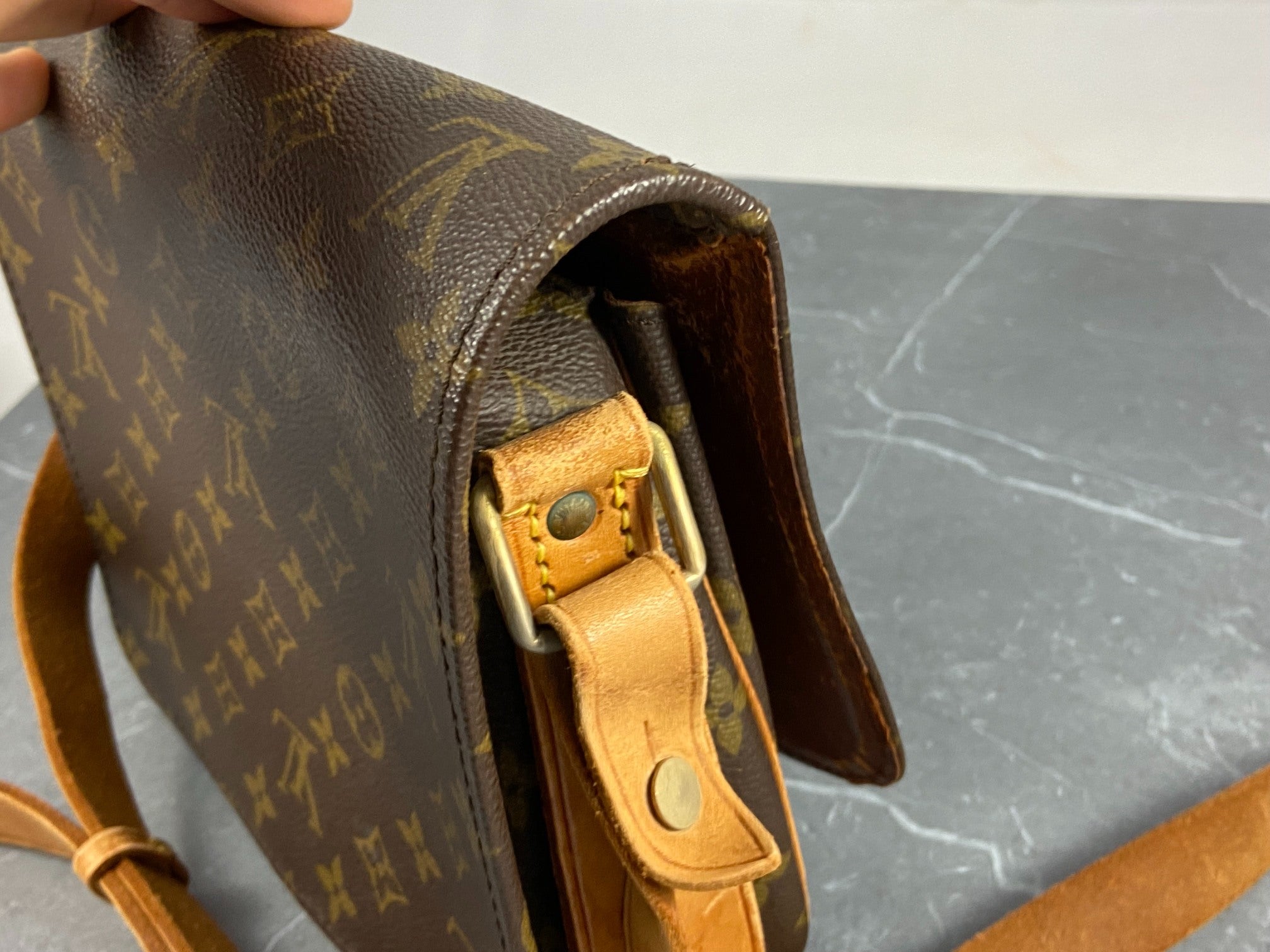 Louis Vuitton Cartouchière MM Shoulder Bag Monogram Canvas