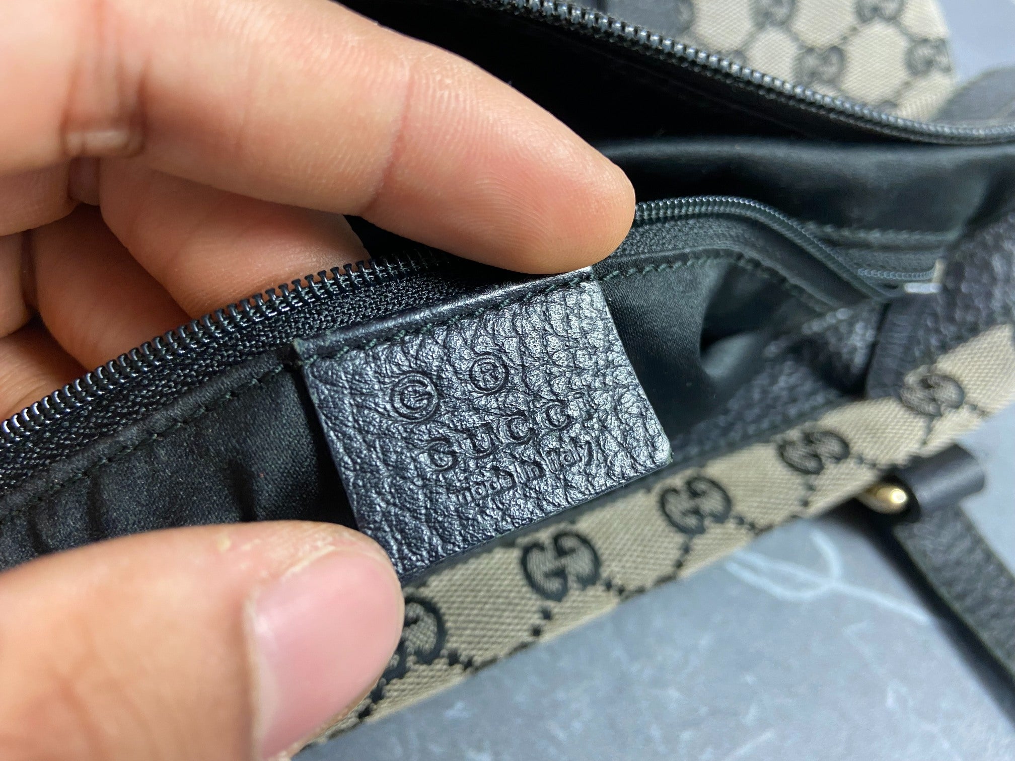 Gucci Abbey Hand / Shopper Bag Grey GG Monogram