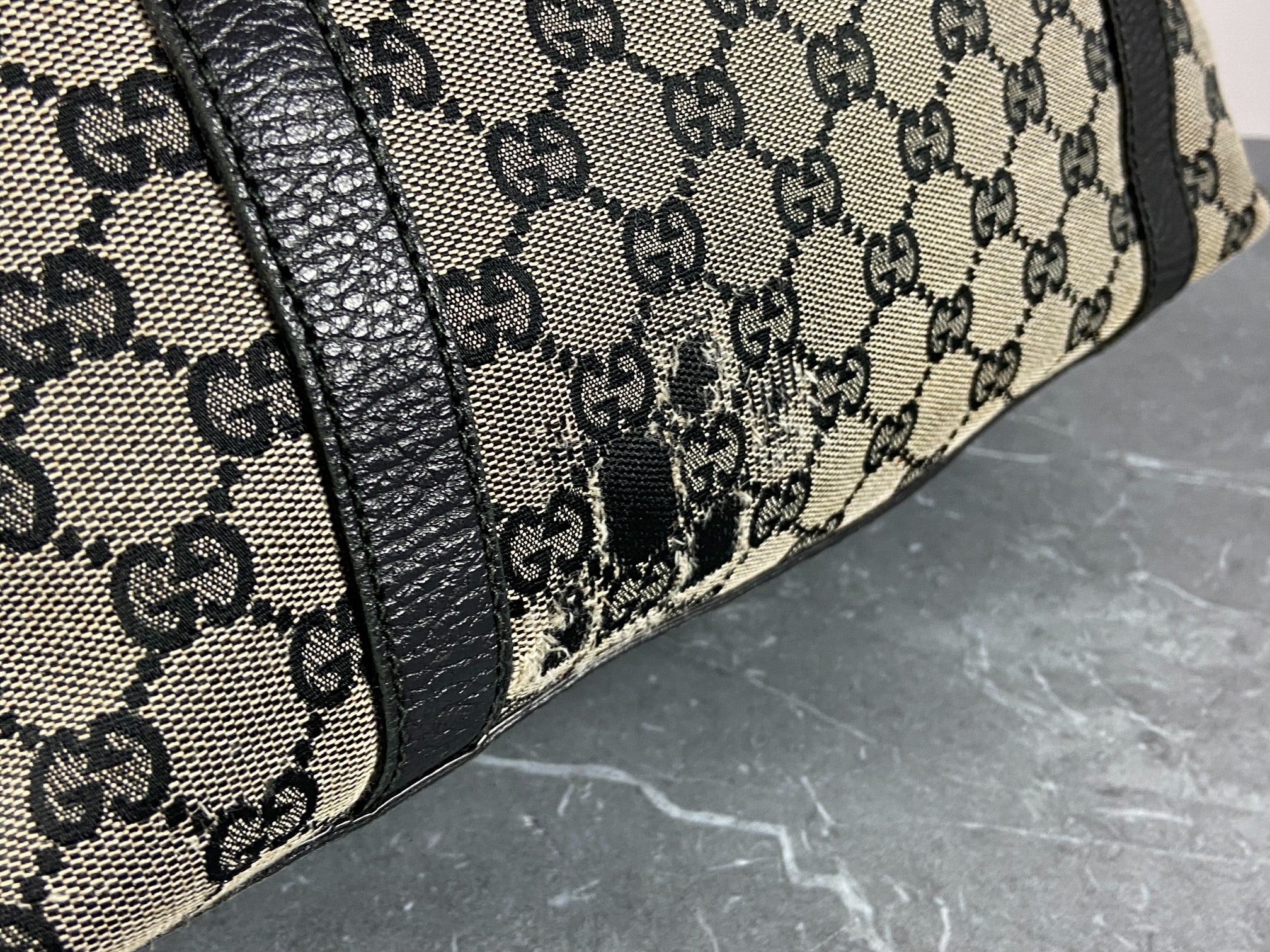 Gucci Abbey Hand / Shopper Bag Grey GG Monogram