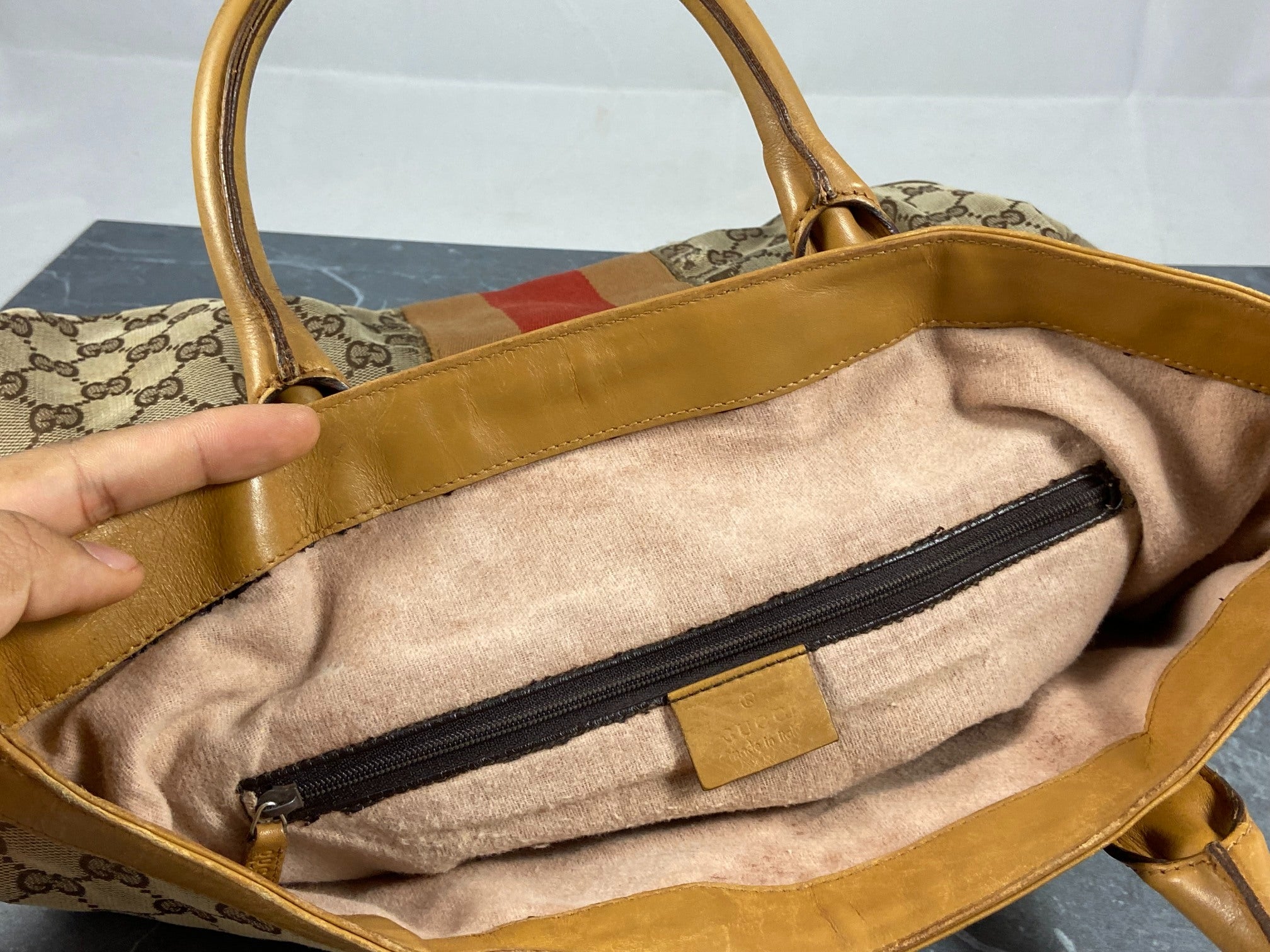 Gucci Hand / Tote Bag Beige GG Monogram
