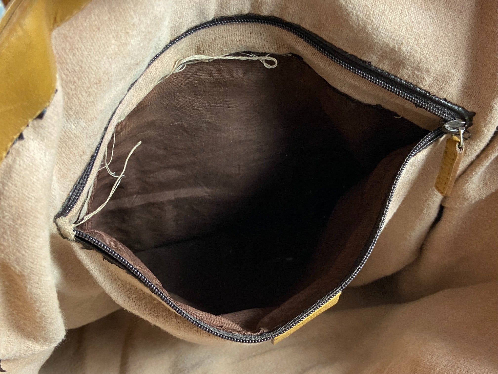 Gucci Hand / Tote Bag Beige GG Monogram