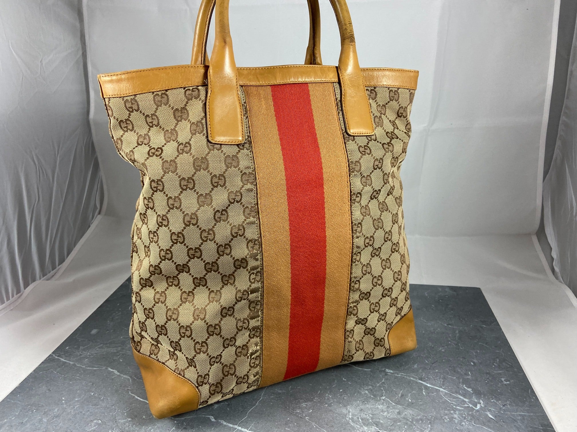 Gucci Hand / Tote Bag Beige GG Monogram