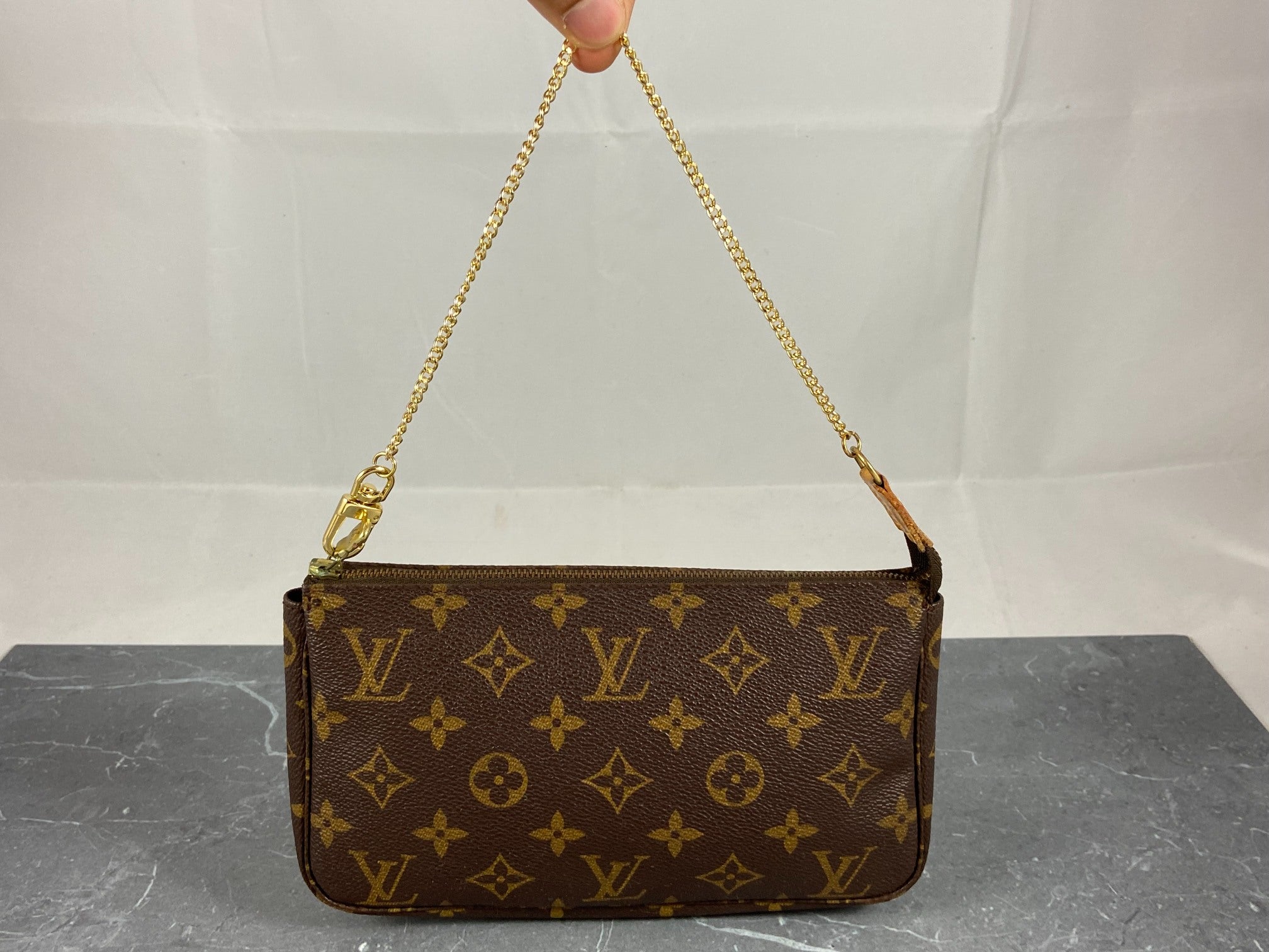 Louis Vuitton Pochette Accessoires Monogram Canvas