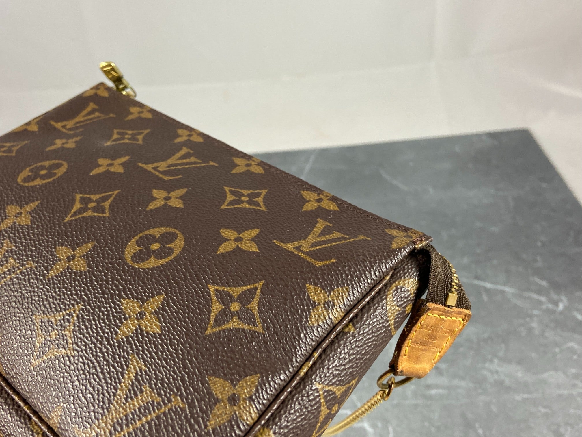Louis Vuitton Pochette Accessoires Monogram Canvas