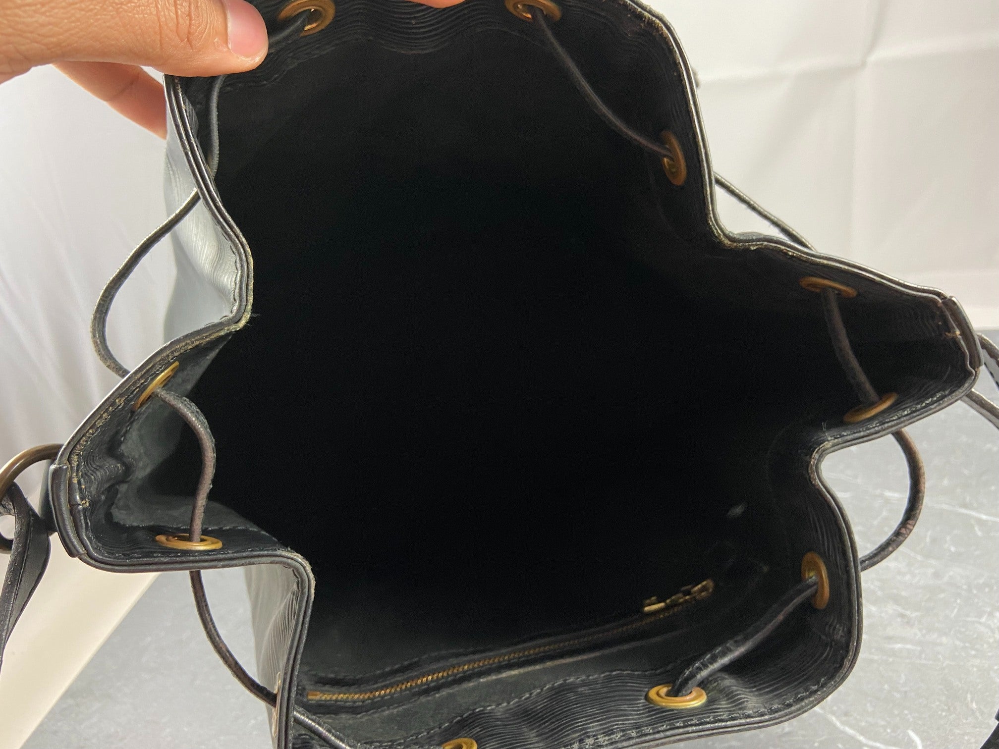 Louis Vuitton Sac Noé Petit Black Epi Leather