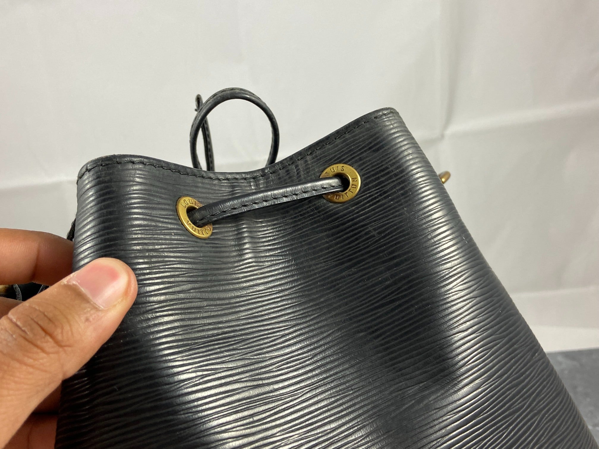 Louis Vuitton Sac Noé Petit Black Epi Leather