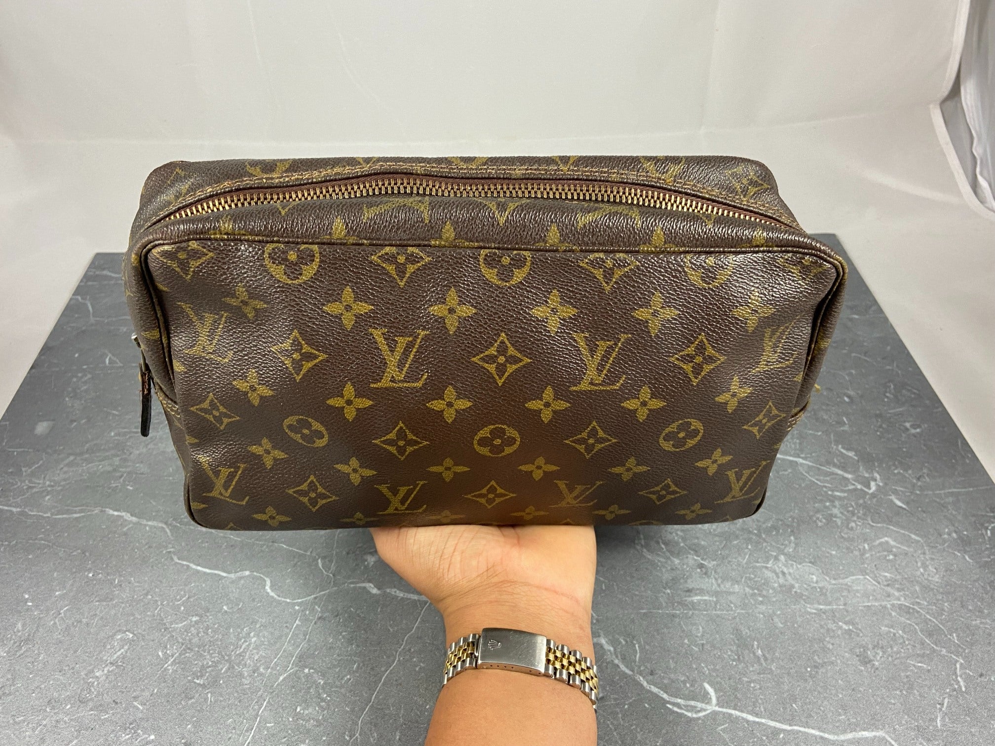 Louis Vuitton Trousse Toilette 28 Monogram Canvas