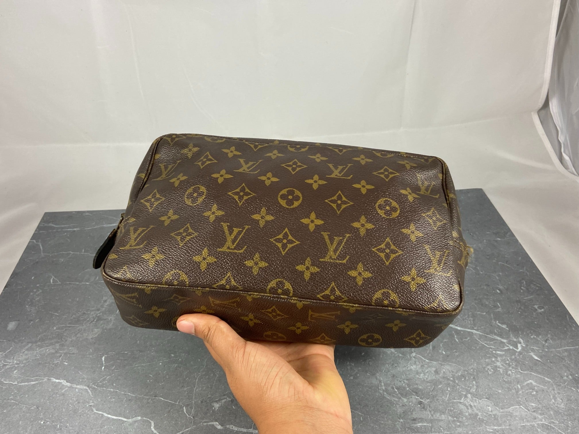 Louis Vuitton Trousse Toilette 28 Monogram Canvas