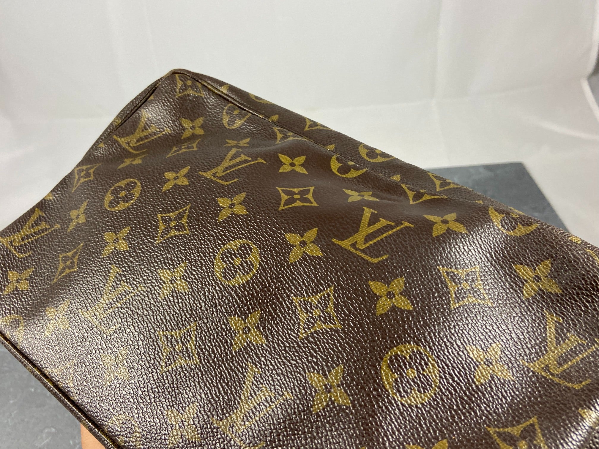Louis Vuitton Trousse Toilette 28 Monogram Canvas