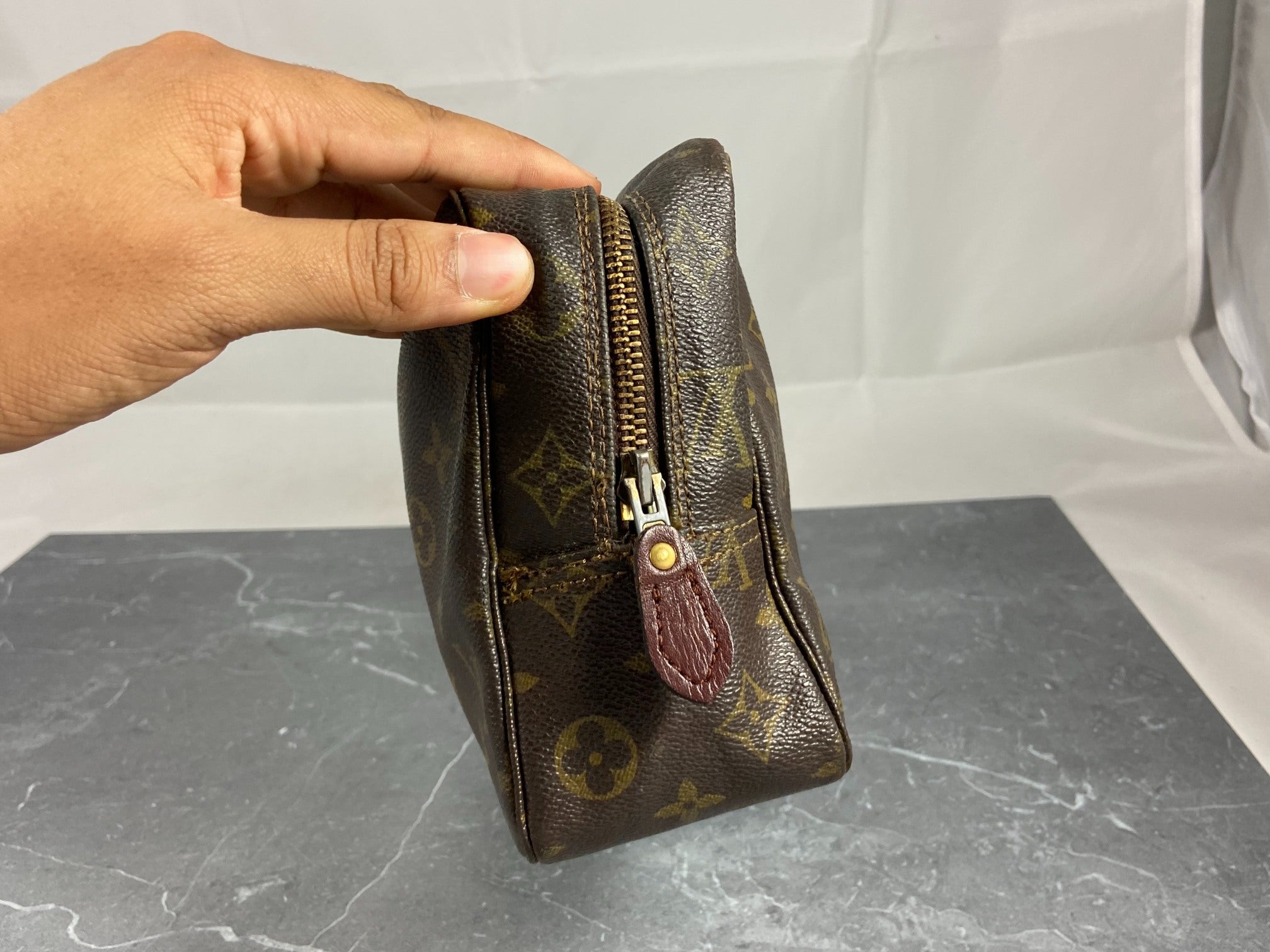 Louis Vuitton Trousse Toilette 28 Monogram Canvas