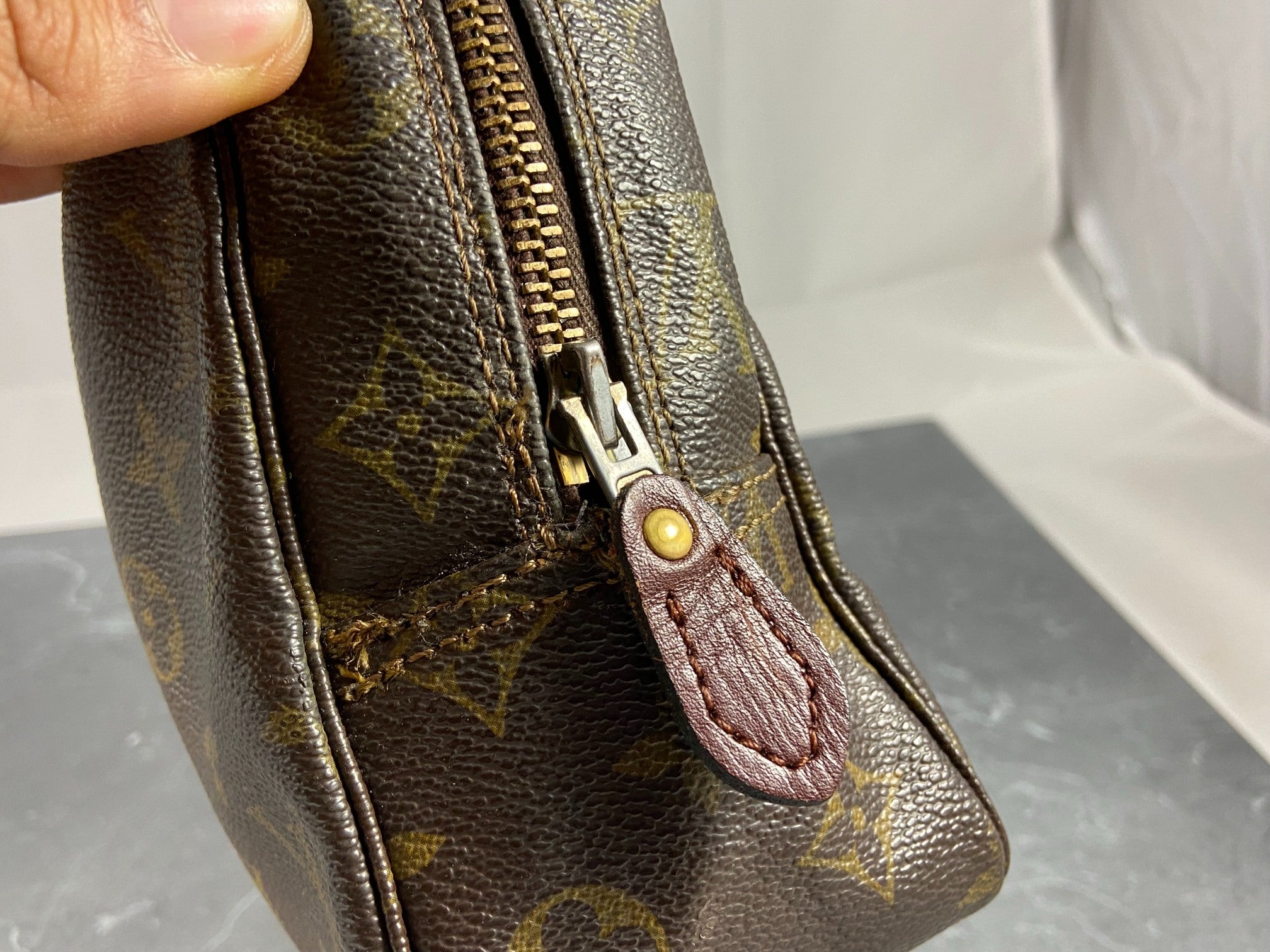 Louis Vuitton Trousse Toilette 28 Monogram Canvas