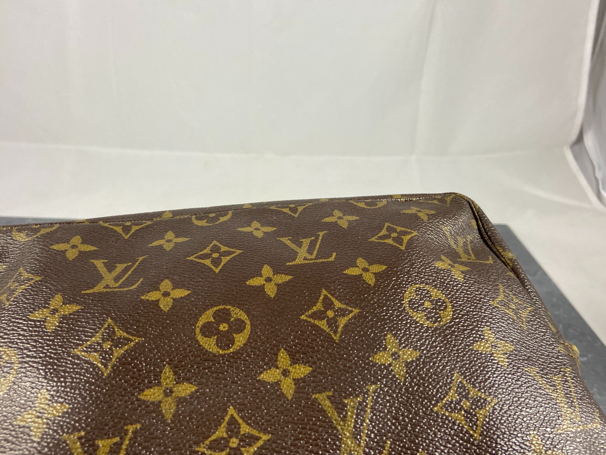 Louis Vuitton Trousse Toilette 28 Monogram Canvas