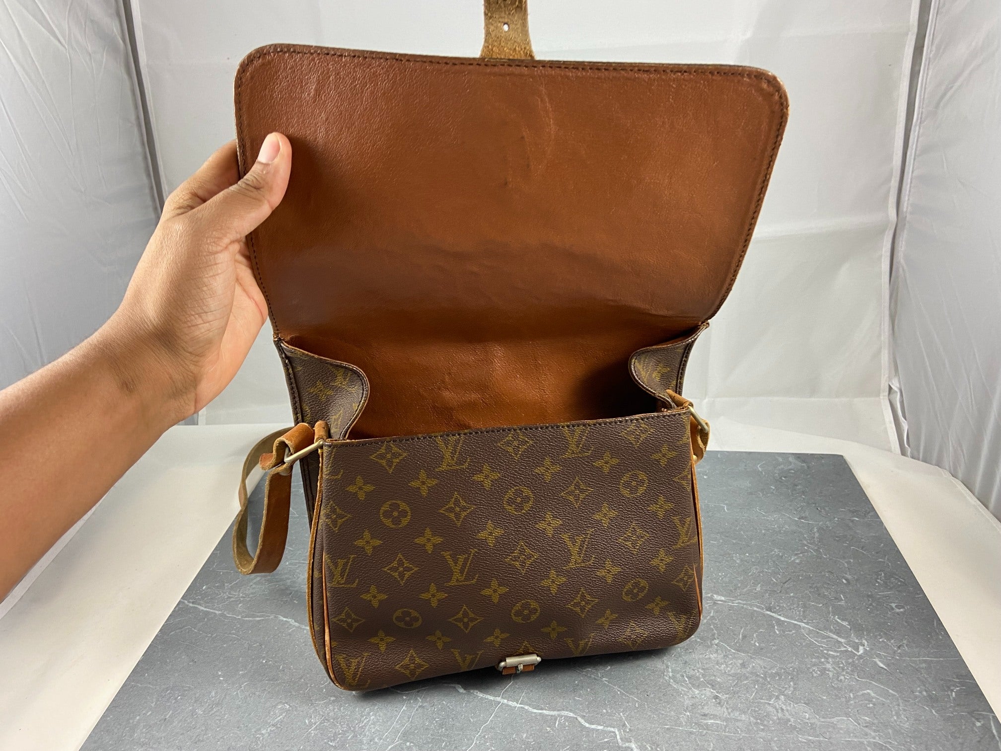 Louis Vuitton Cartouchière GM Shoulder Bag Monogram Canvas