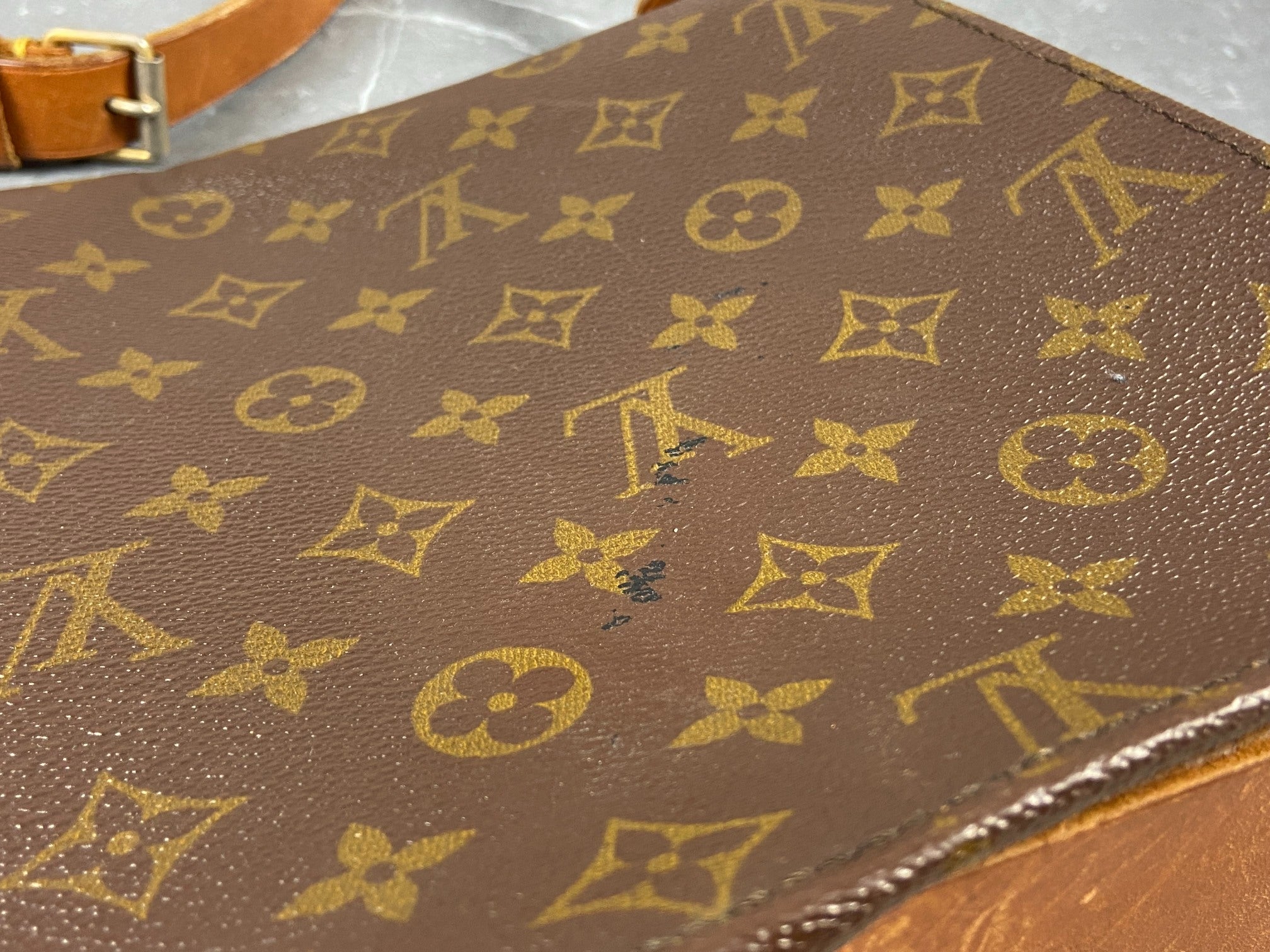 Louis Vuitton Cartouchière GM Shoulder Bag Monogram Canvas