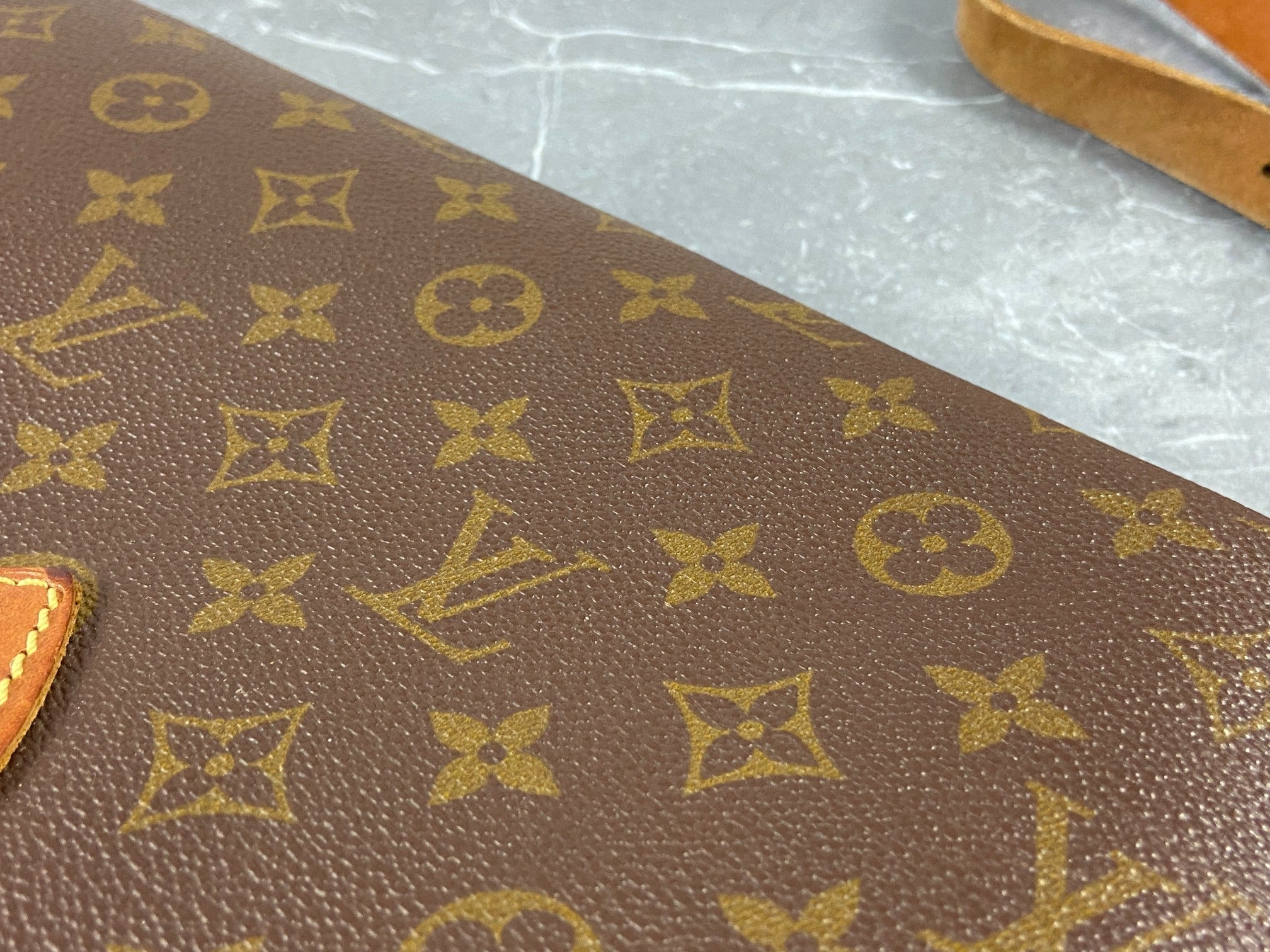 Louis Vuitton Cartouchière GM Shoulder Bag Monogram Canvas