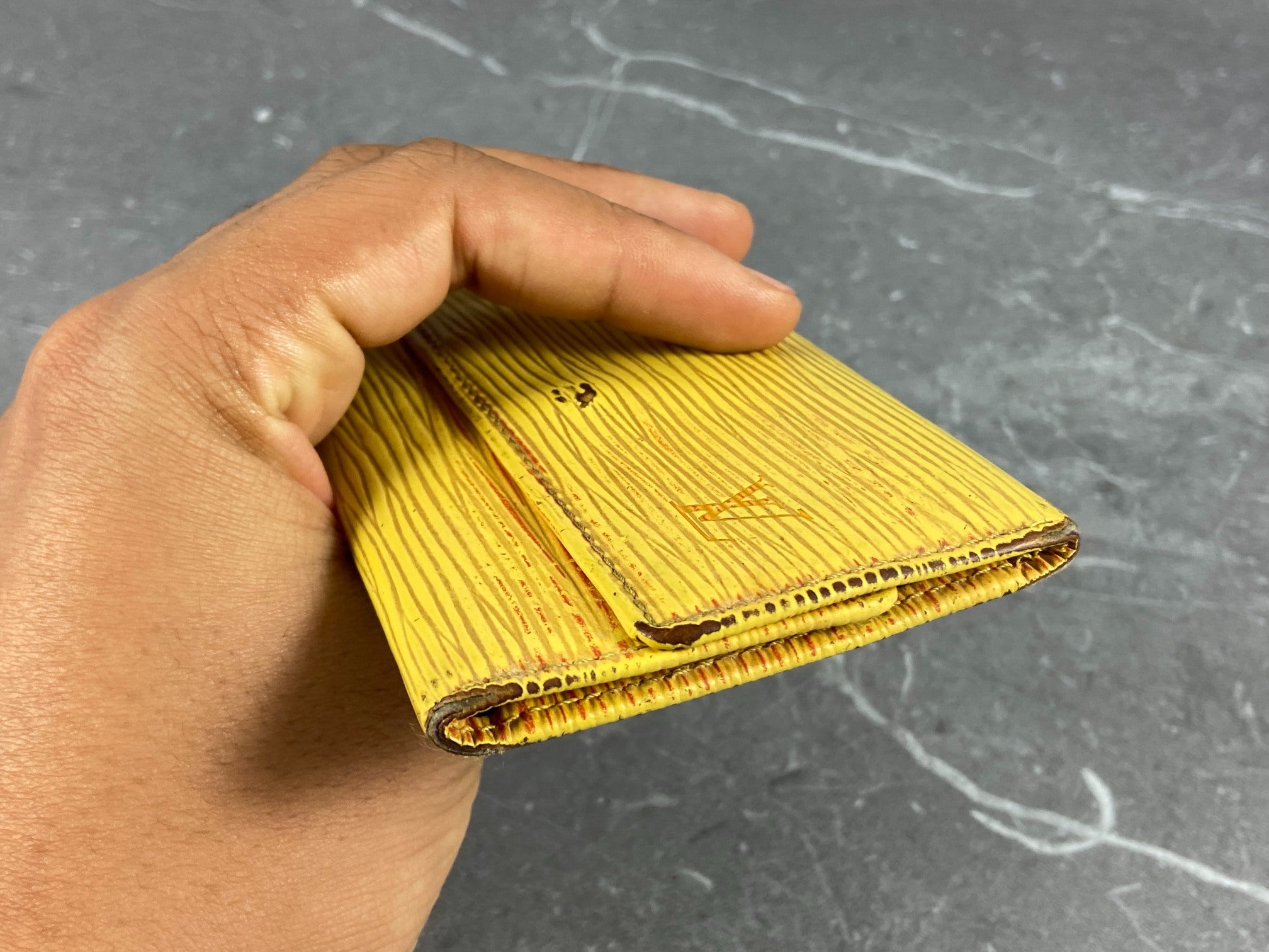 Louis Vuitton 5 Key Holder Yellow Epi Leather