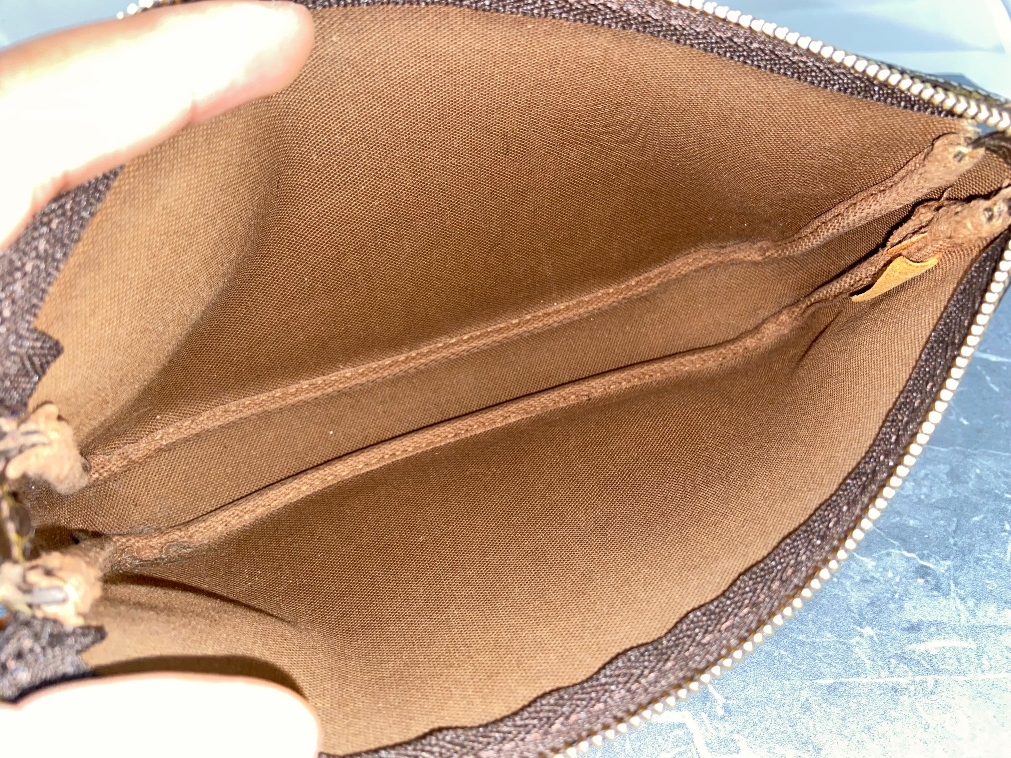 Louis Vuitton Pochette Accessoires Monogram Canvas