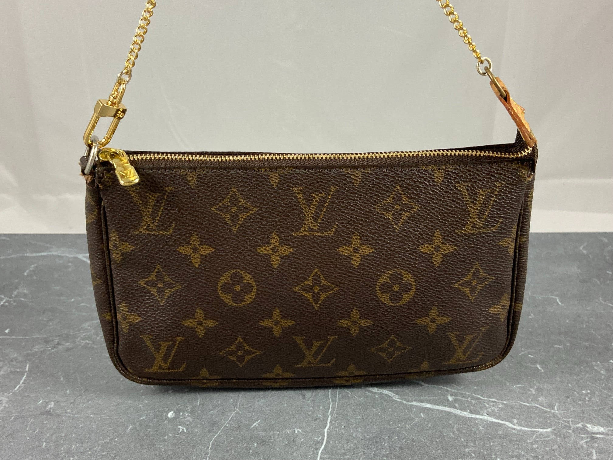 Louis Vuitton Pochette Accessoires Monogram Canvas