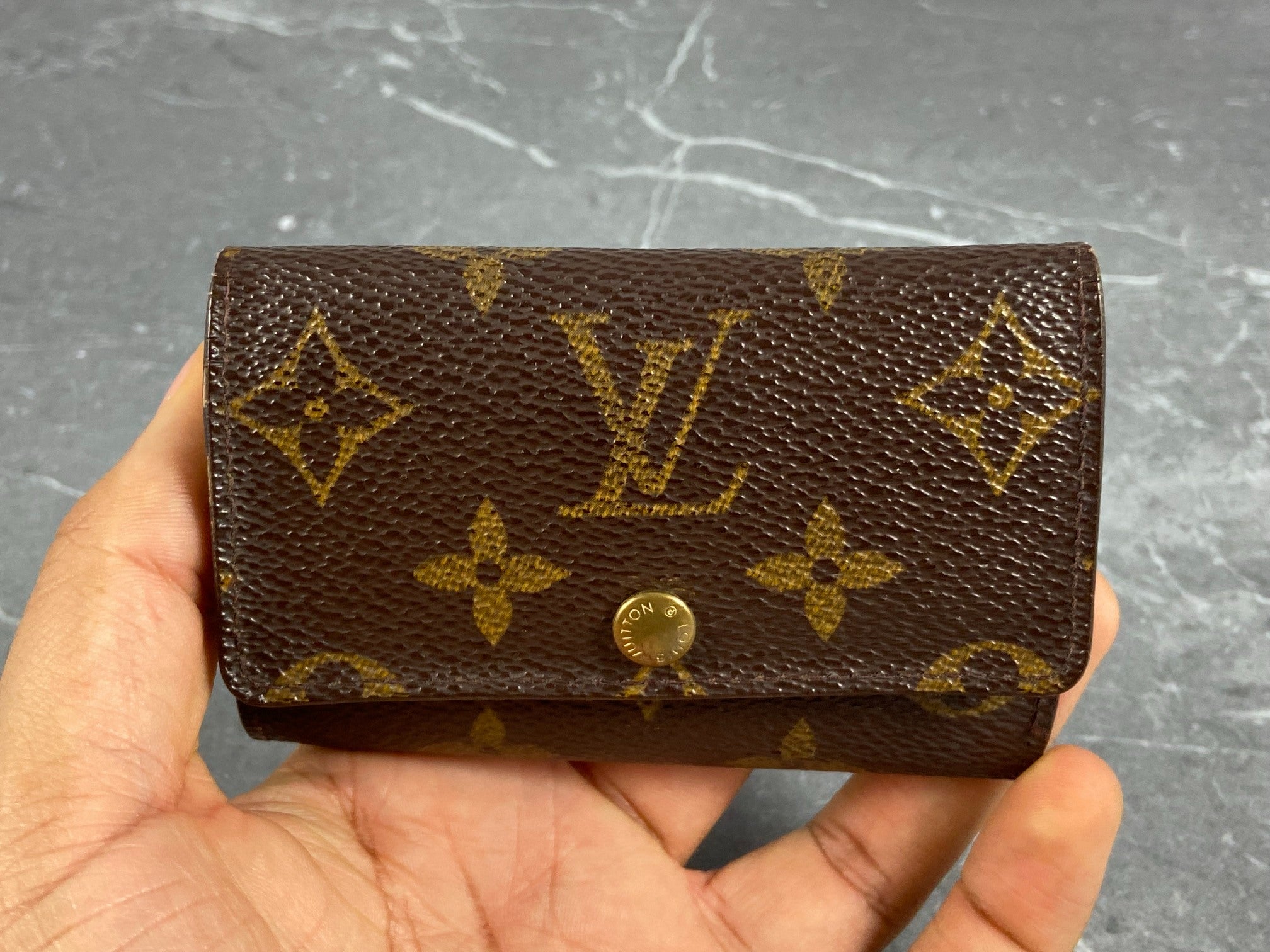 Louis Vuitton 6 Key Holder Monogram Canvas