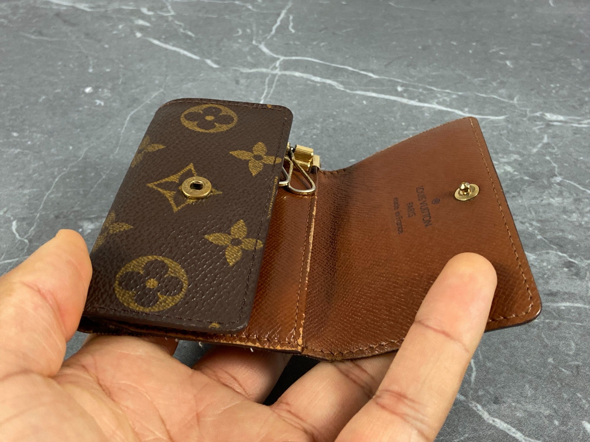 Louis Vuitton 6 Key Holder Monogram Canvas