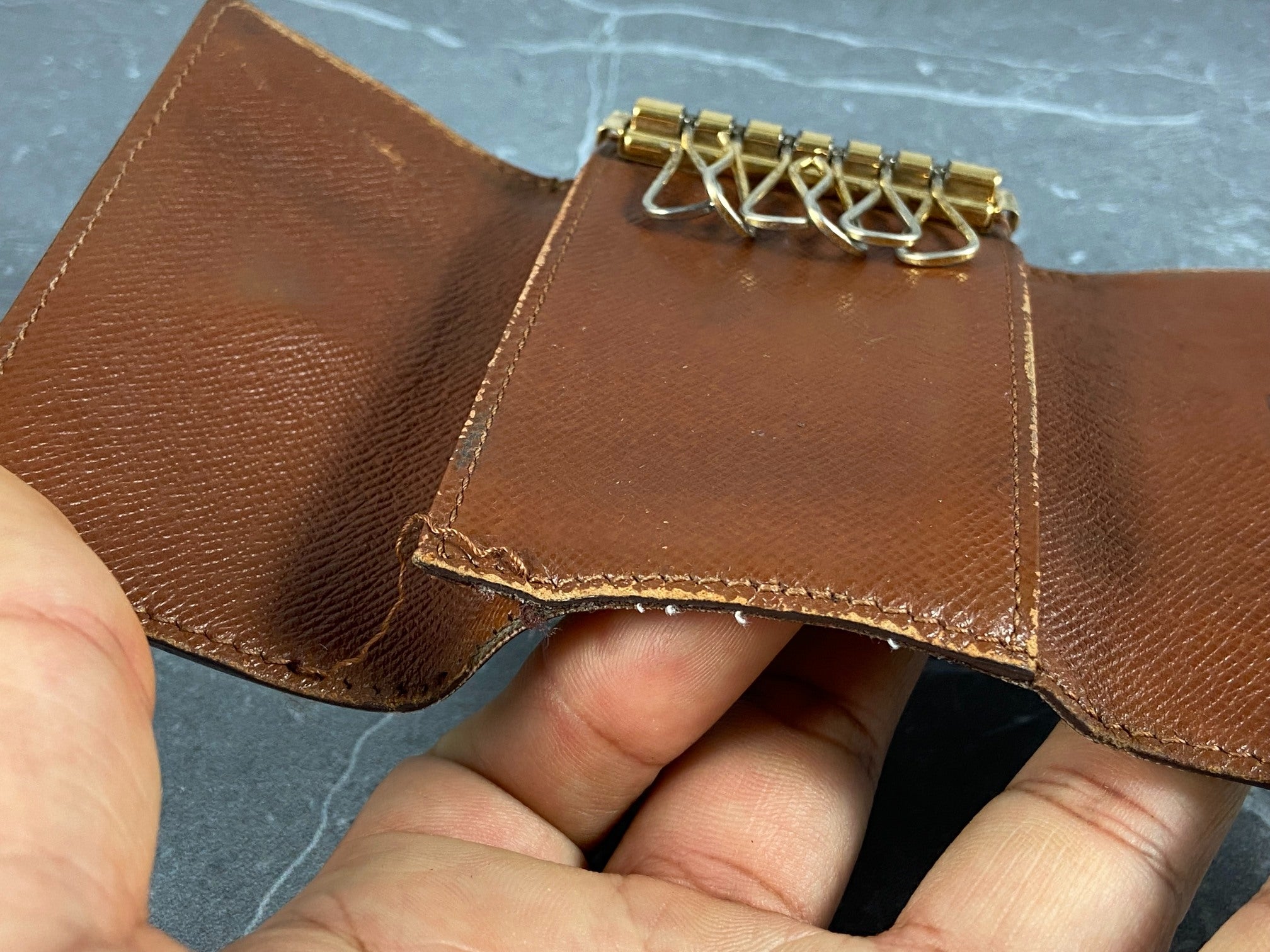Louis Vuitton 6 Key Holder Monogram Canvas
