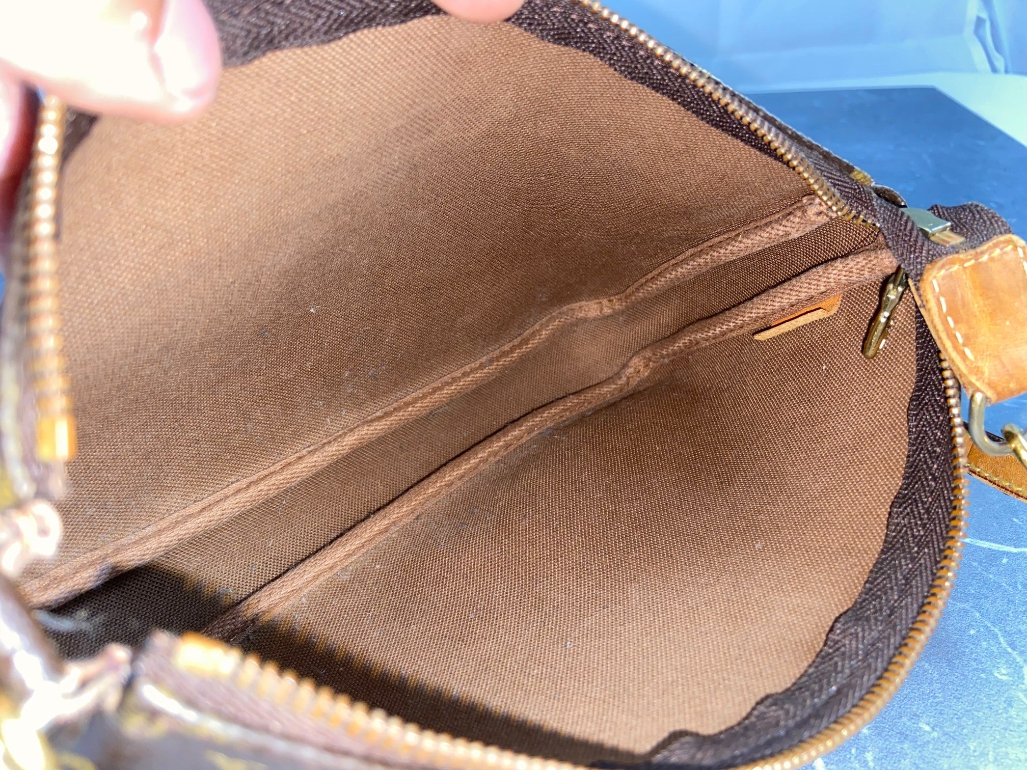 Louis Vuitton Pochette Accessoires Monogram Canvas