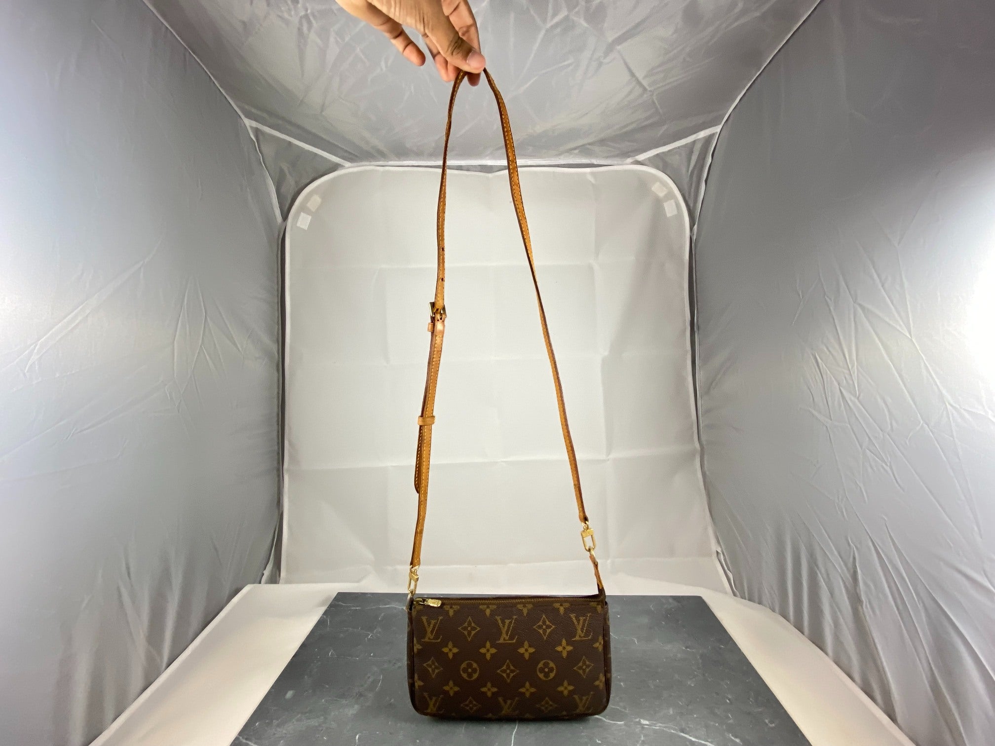 Louis Vuitton Pochette Accessoires Monogram Canvas
