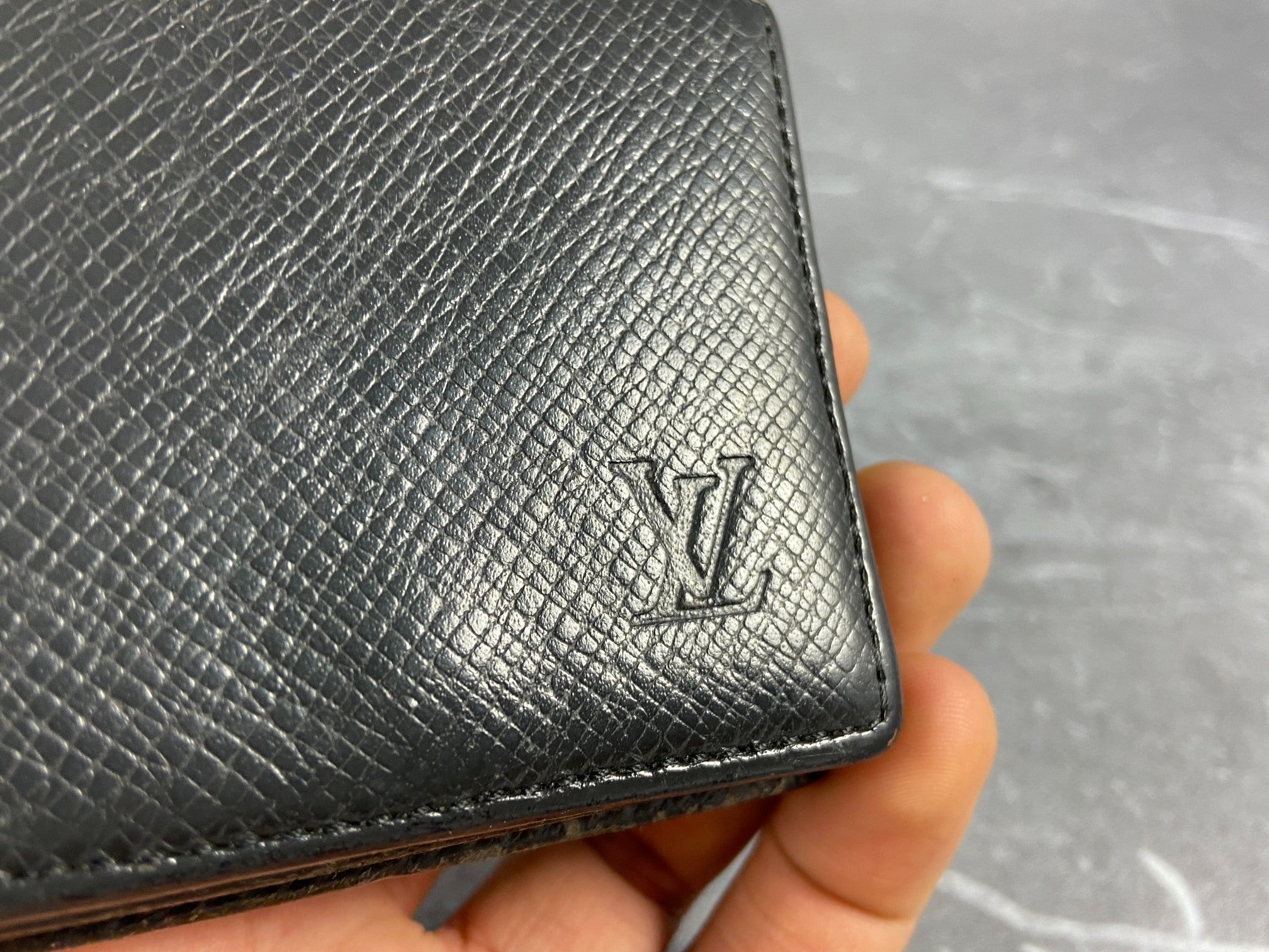 Louis Vuitton Coin Purse Black Taiga Leather
