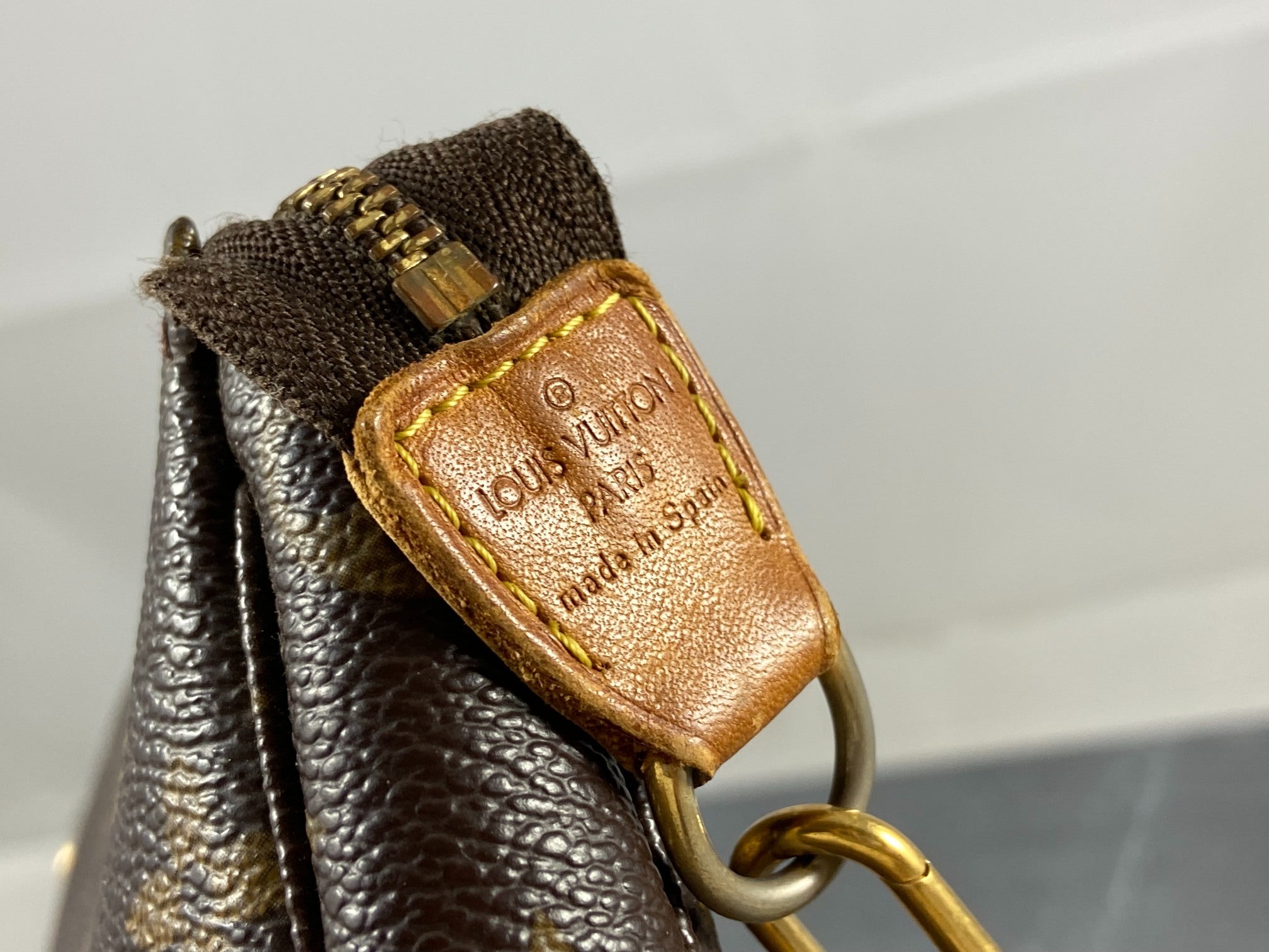 Louis Vuitton Pochette Accessoires Monogram Canvas