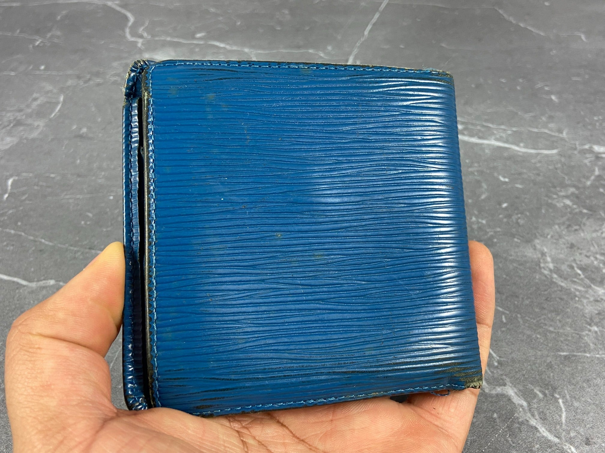 Louis Vuitton Marco Wallet Blue Epi Leather