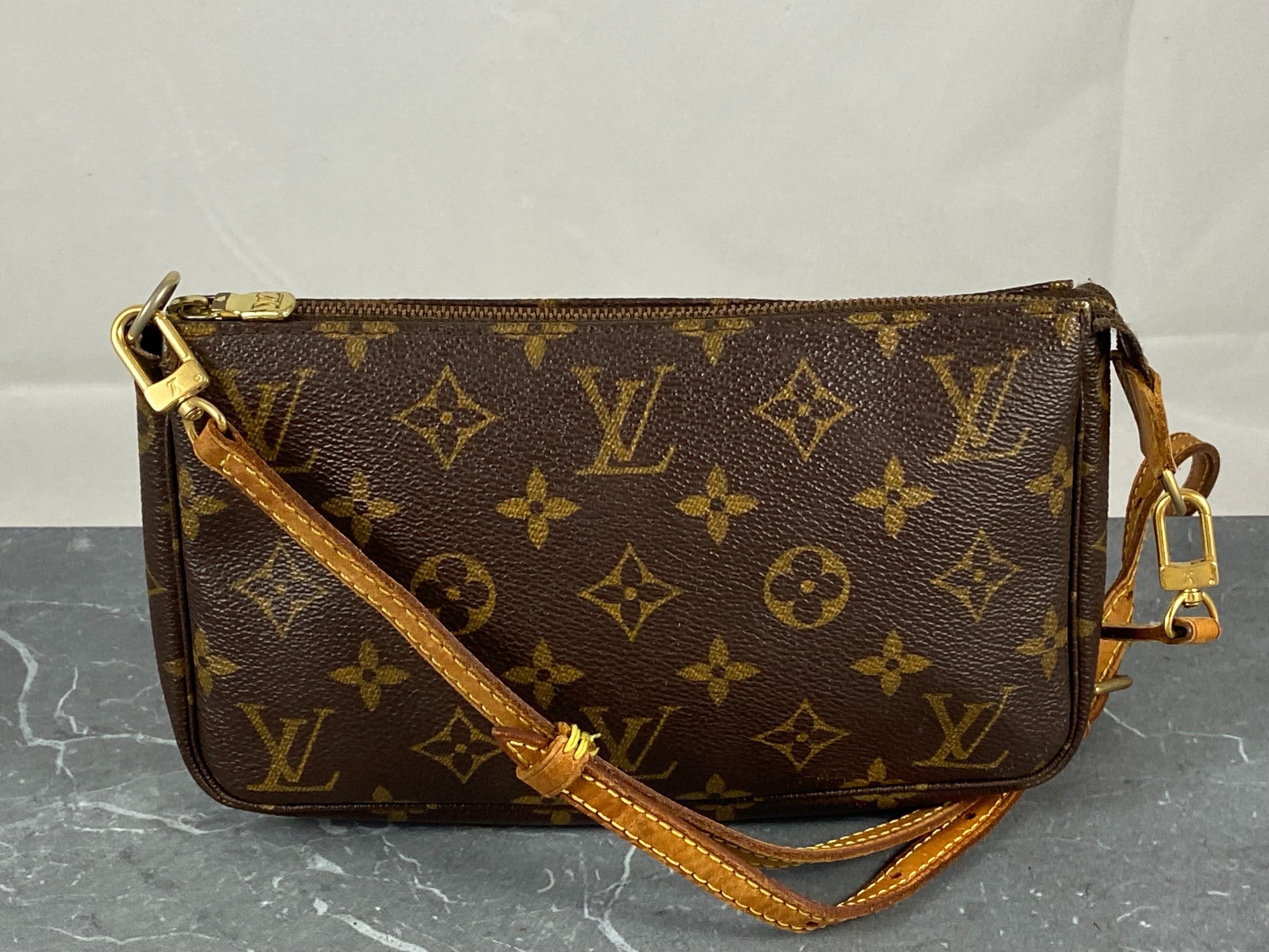 Louis Vuitton Pochette Accessoires Monogram Canvas
