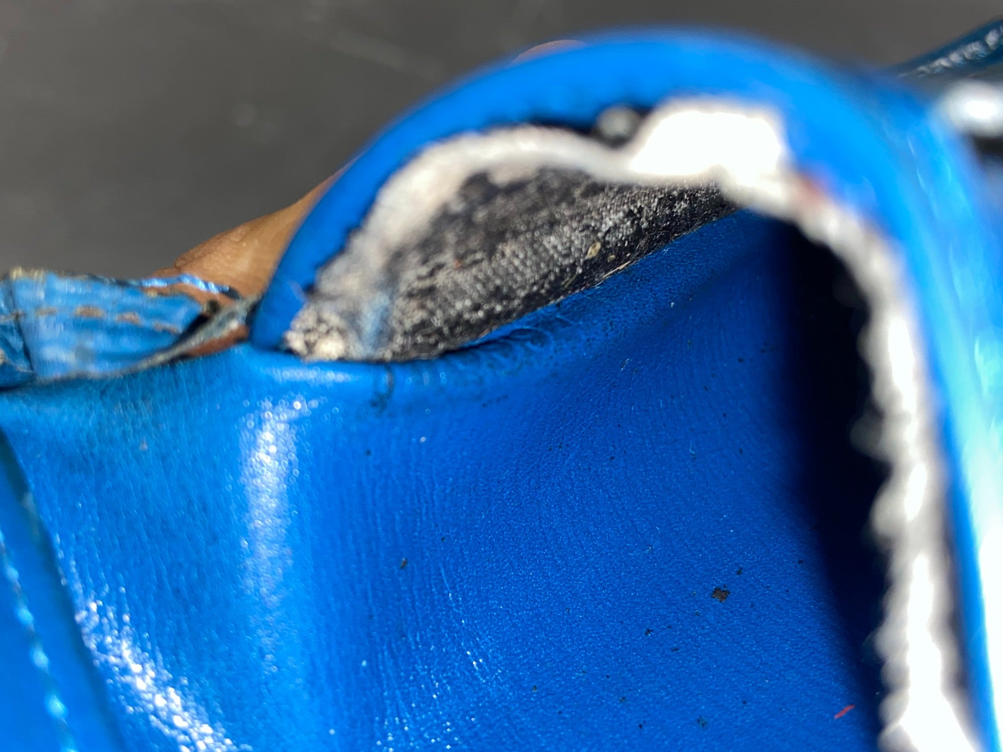 Louis Vuitton Marco Wallet Blue Epi Leather