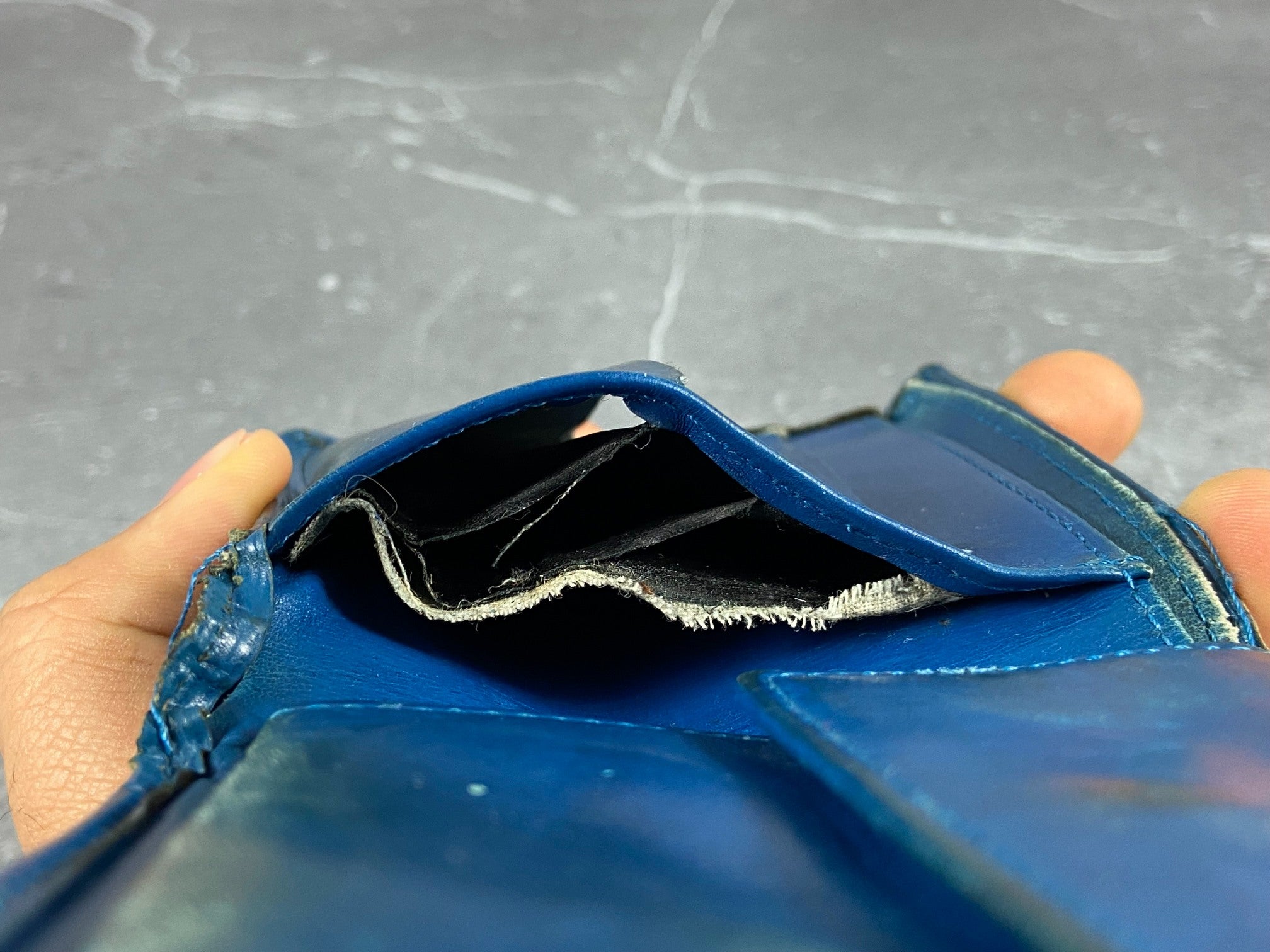 Louis Vuitton Marco Wallet Blue Epi Leather