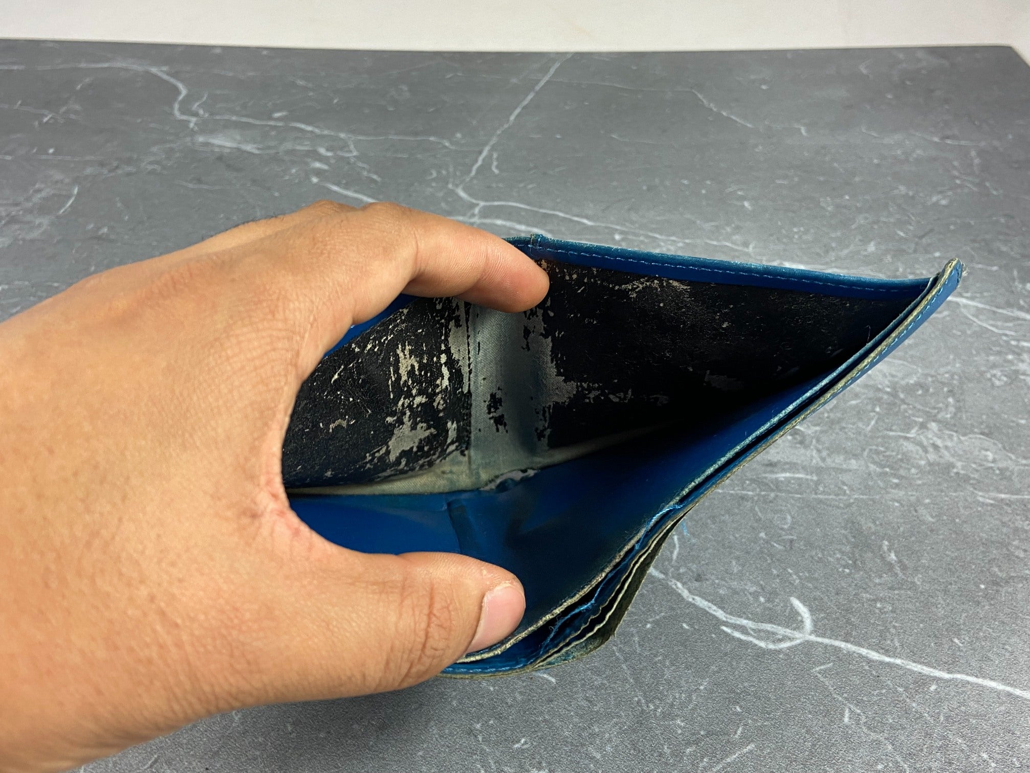 Louis Vuitton Marco Wallet Blue Epi Leather